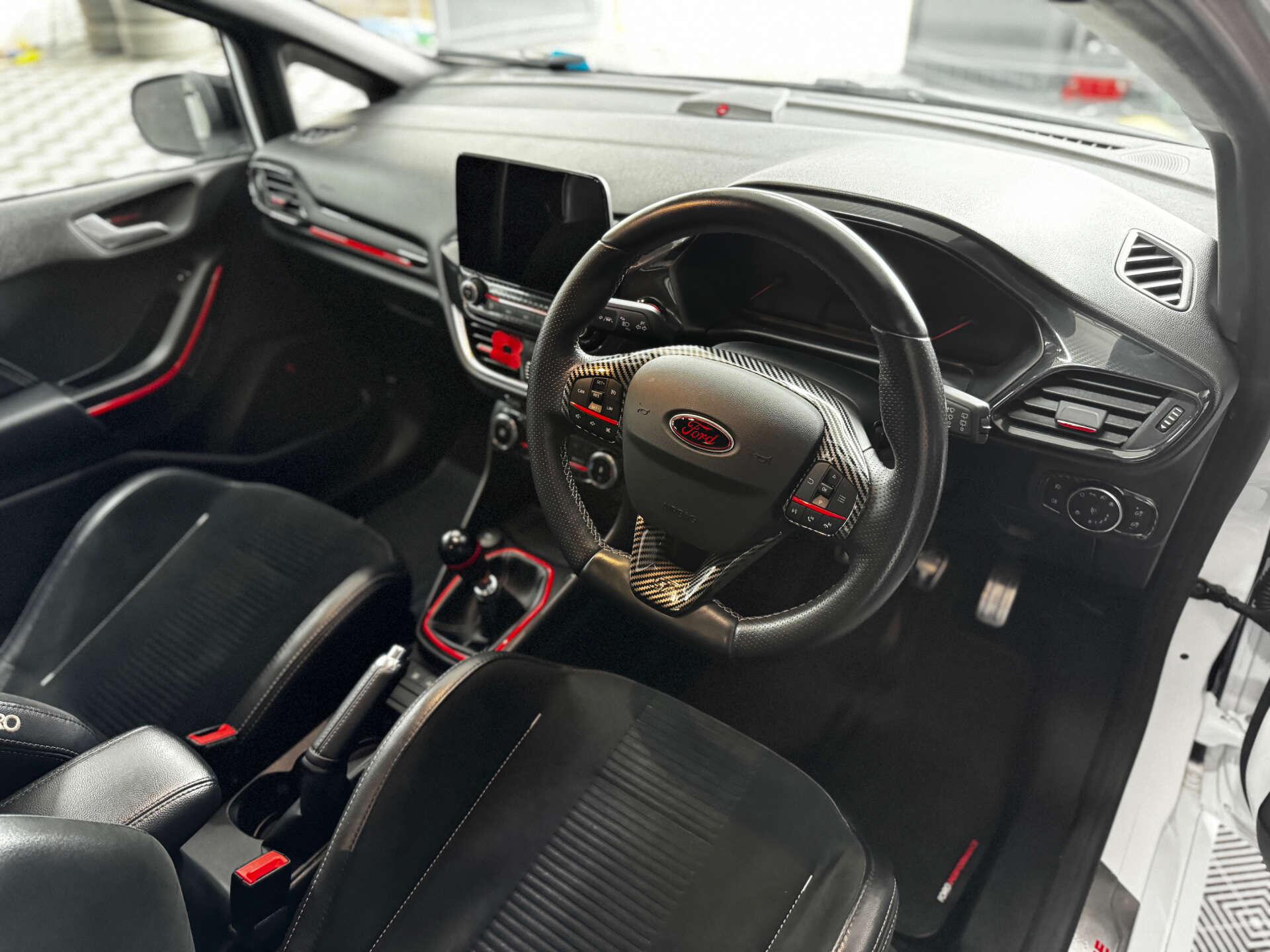 Ford Fiesta view 29