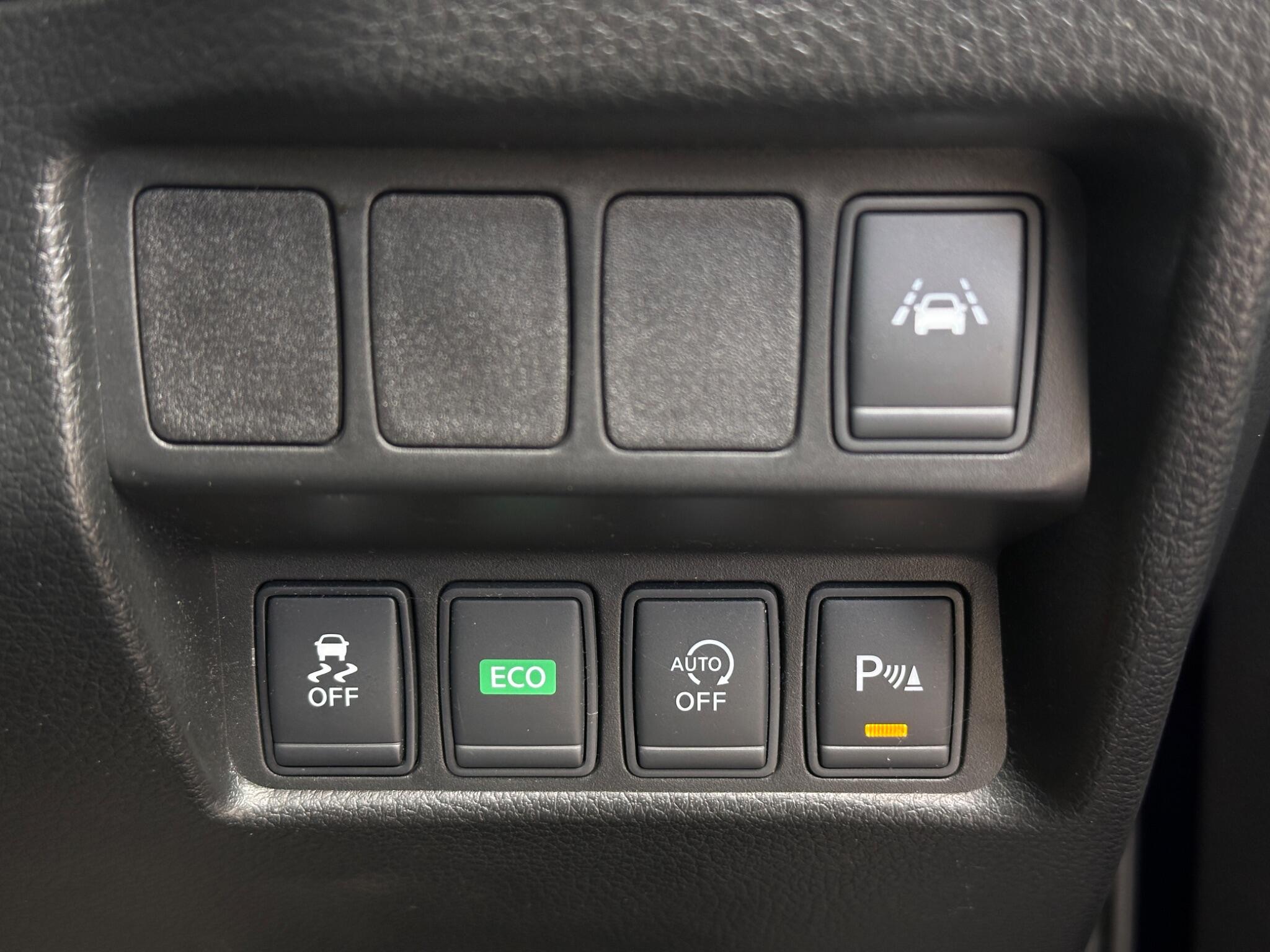 Nissan Qashqai view 48