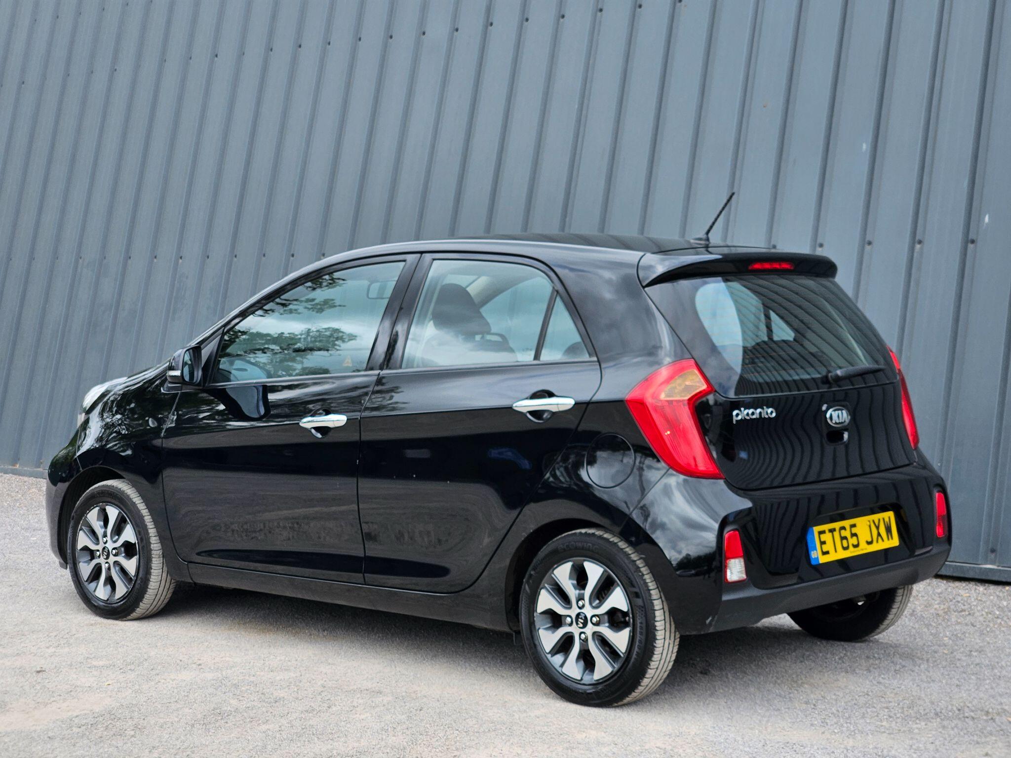 2016 Kia Picanto image 8