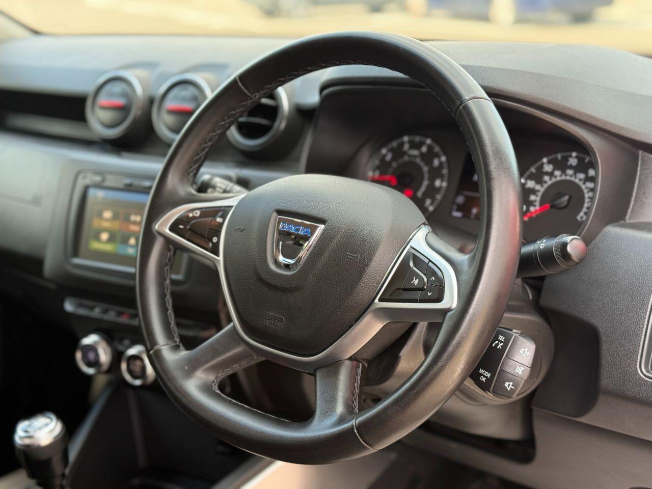 Dacia Duster view 16