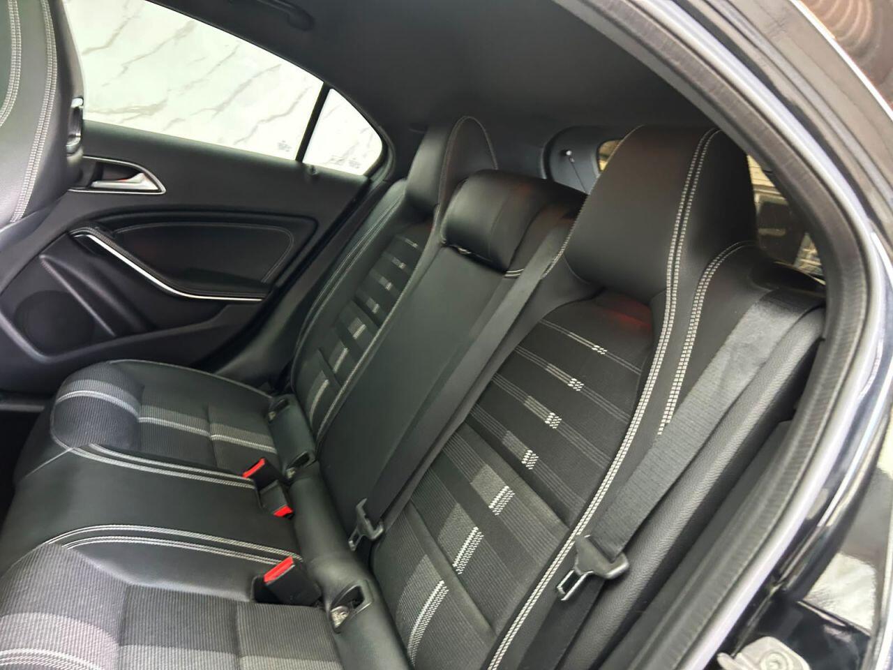 Mercedes-Benz A-Class view 24