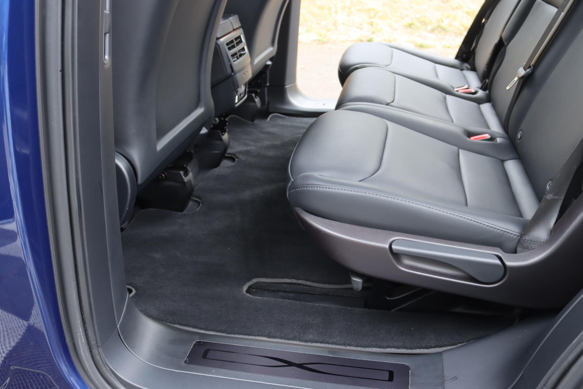 Tesla Model X view 13