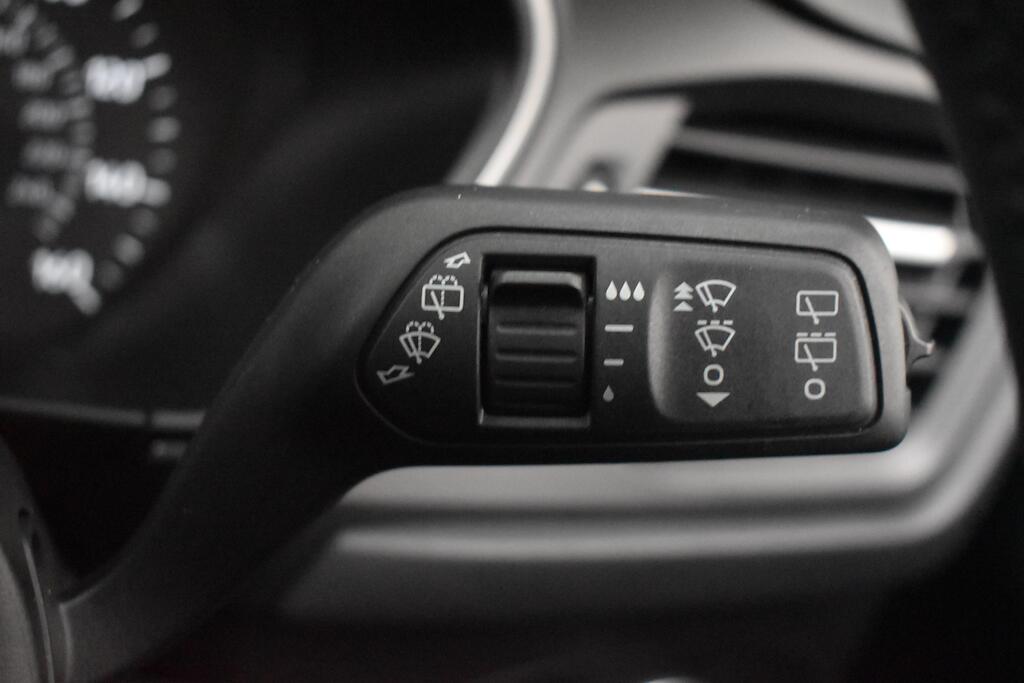 Ford Focus view 59