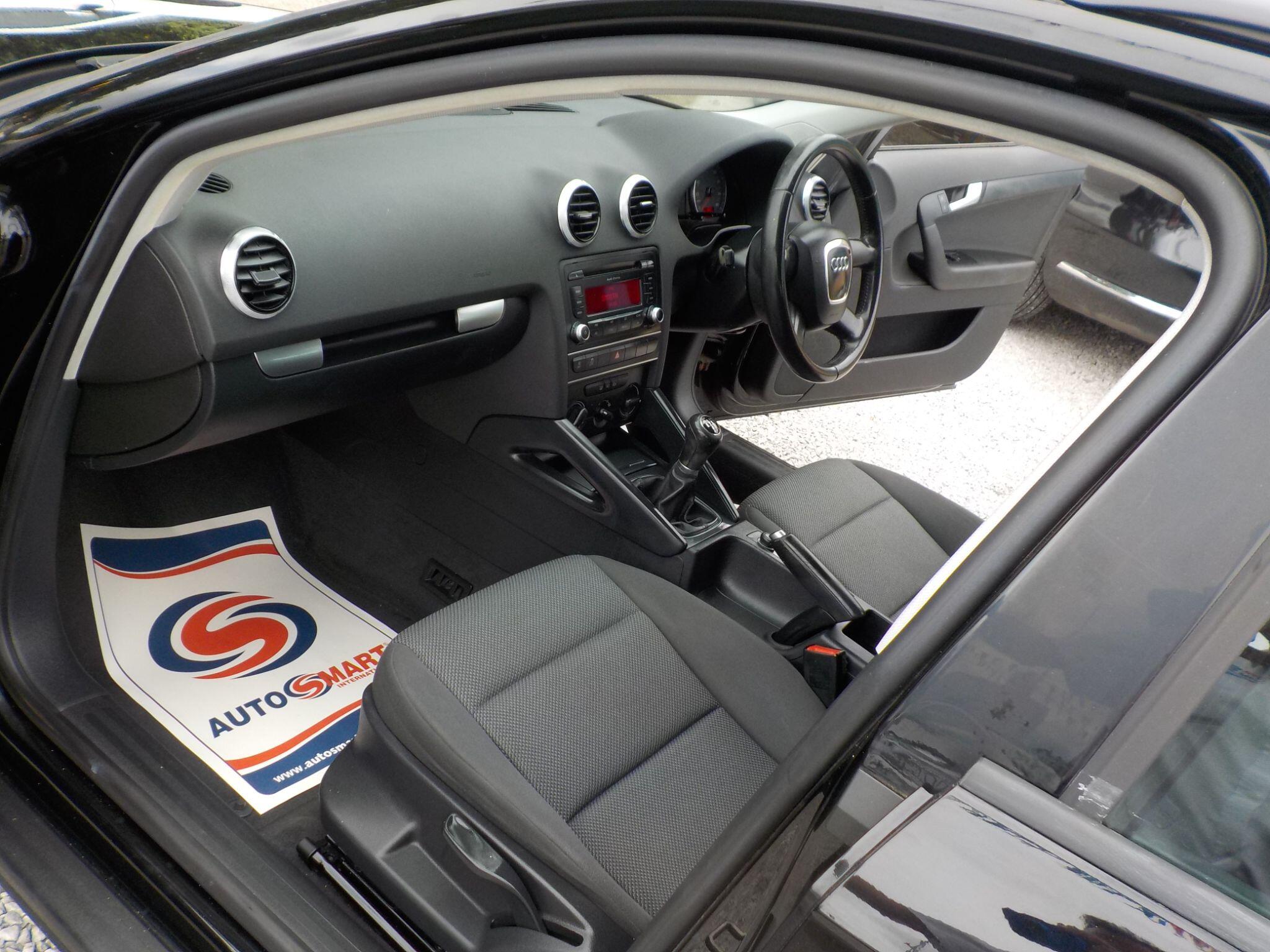 Audi A3 1.6 TDI Sportback Euro 5 (s/s) 5dr