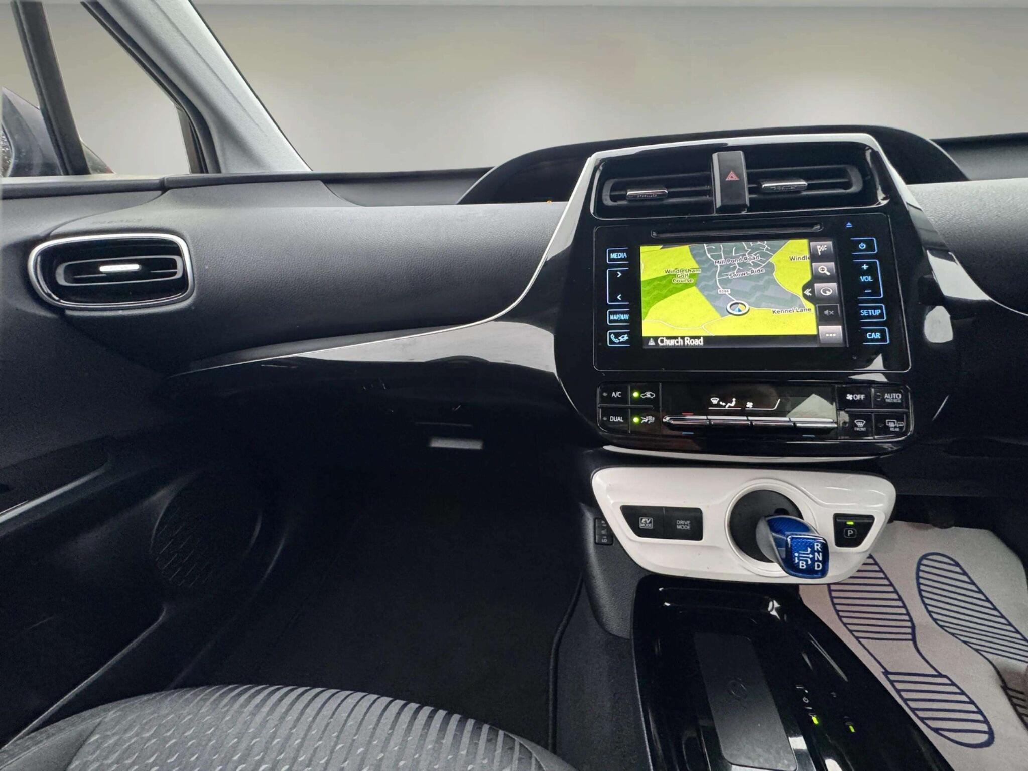 Toyota Prius view 62