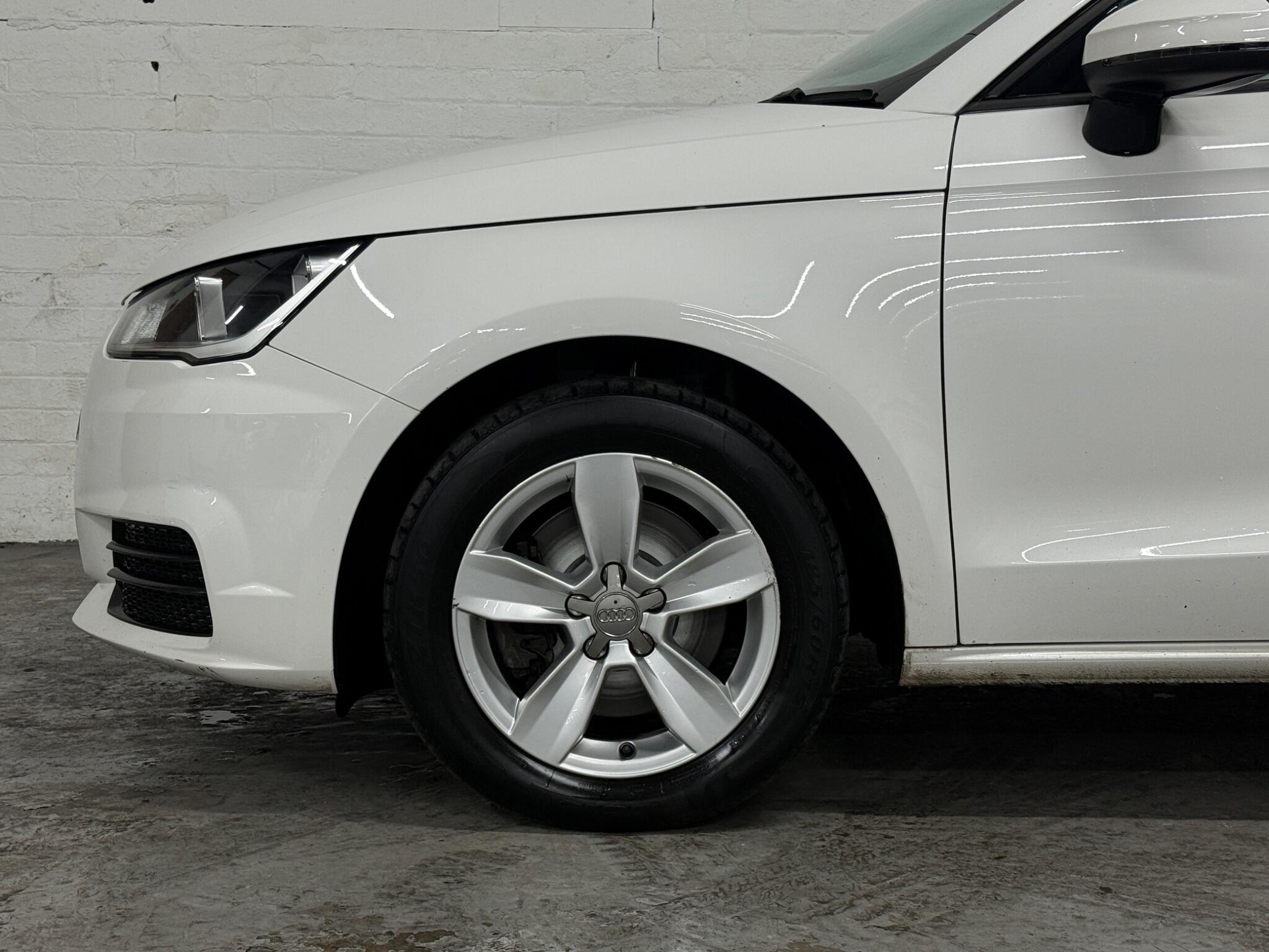 2015 Audi A1 1.6 TDI SE Sportback Euro 6 (s/s) 5dr • 106,500 miles image 12
