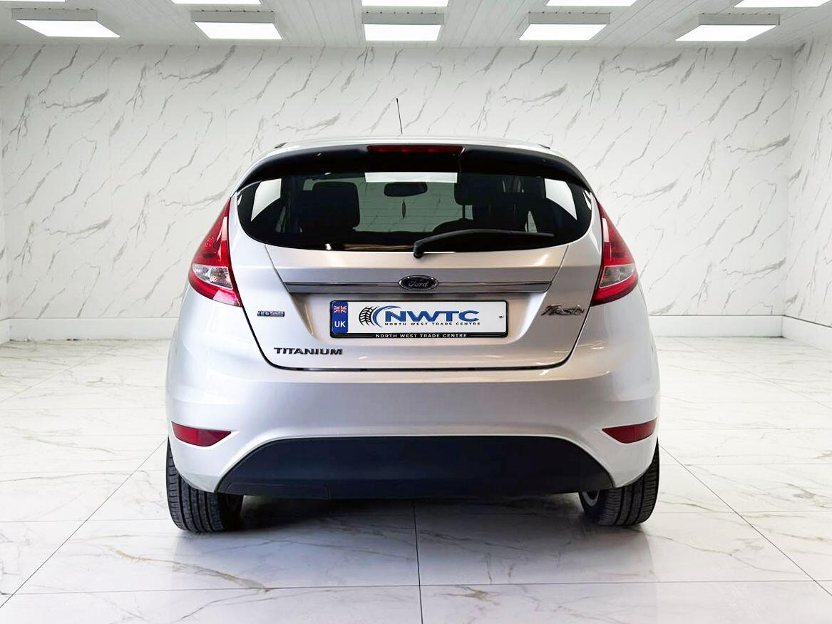 Ford Fiesta view 10