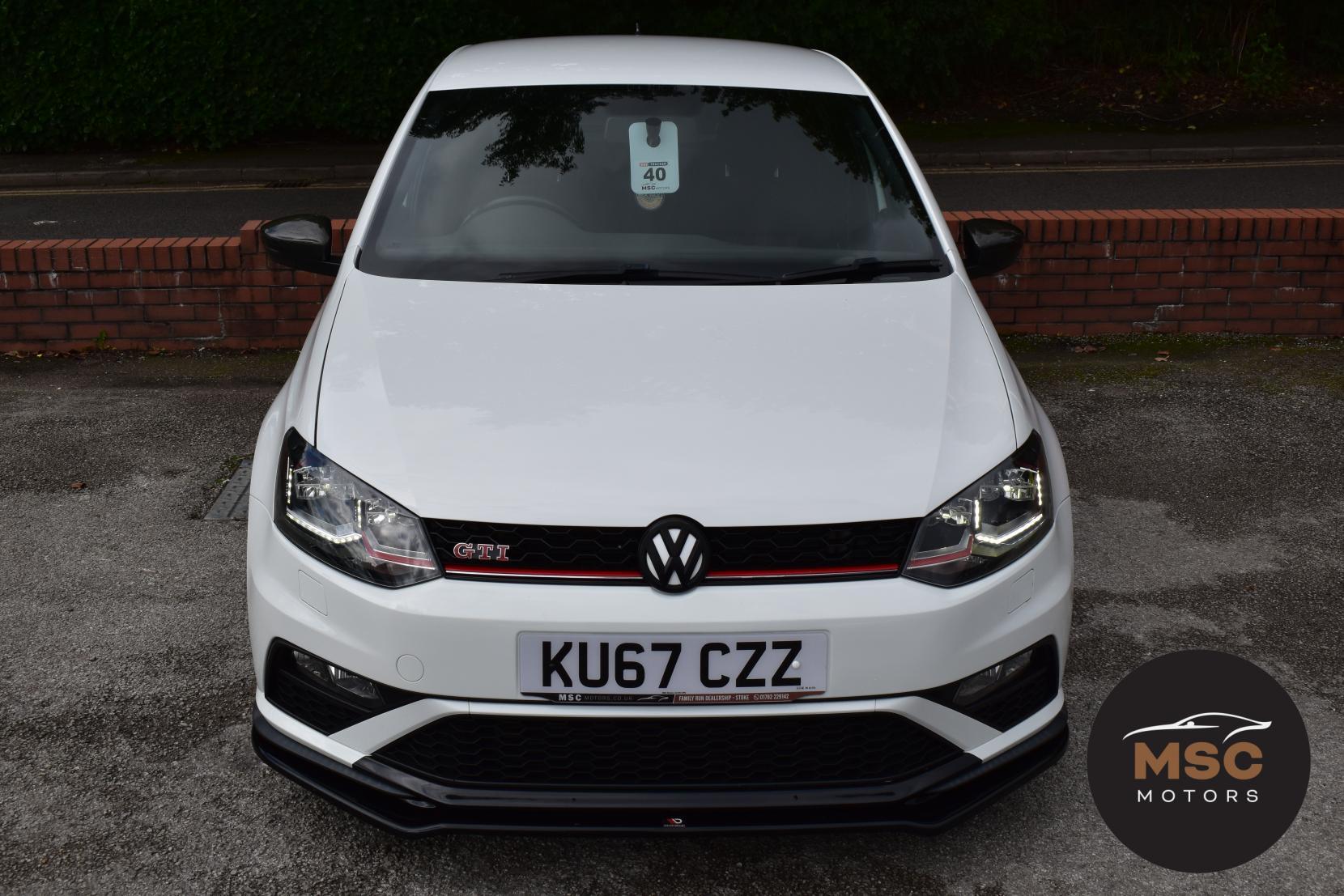 Volkswagen Polo view 3