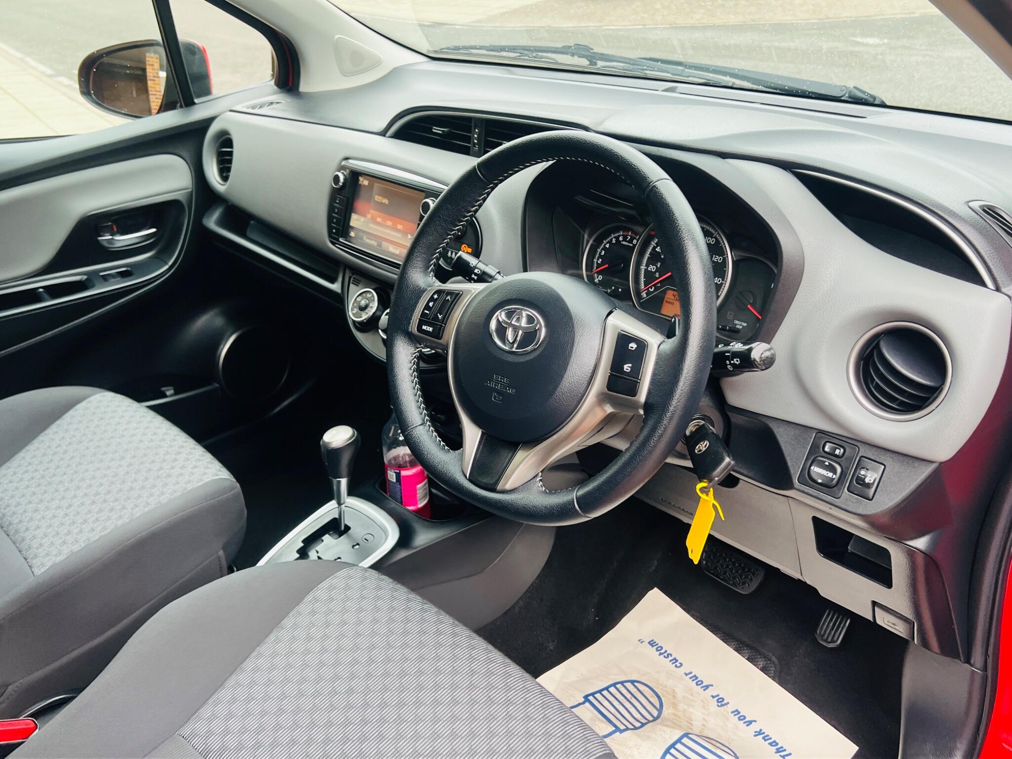 Toyota Yaris view 30