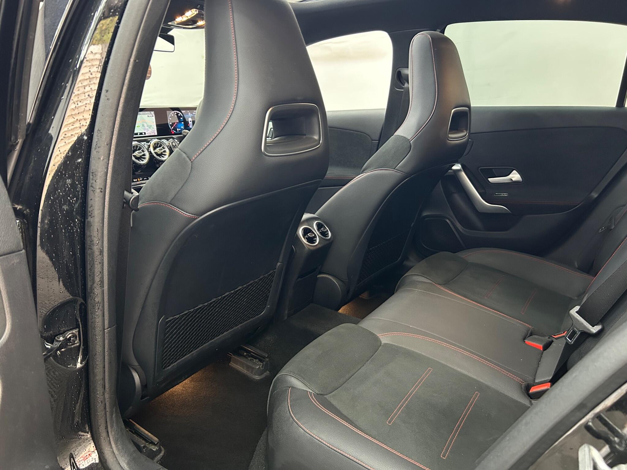 Mercedes-Benz A-Class view 22