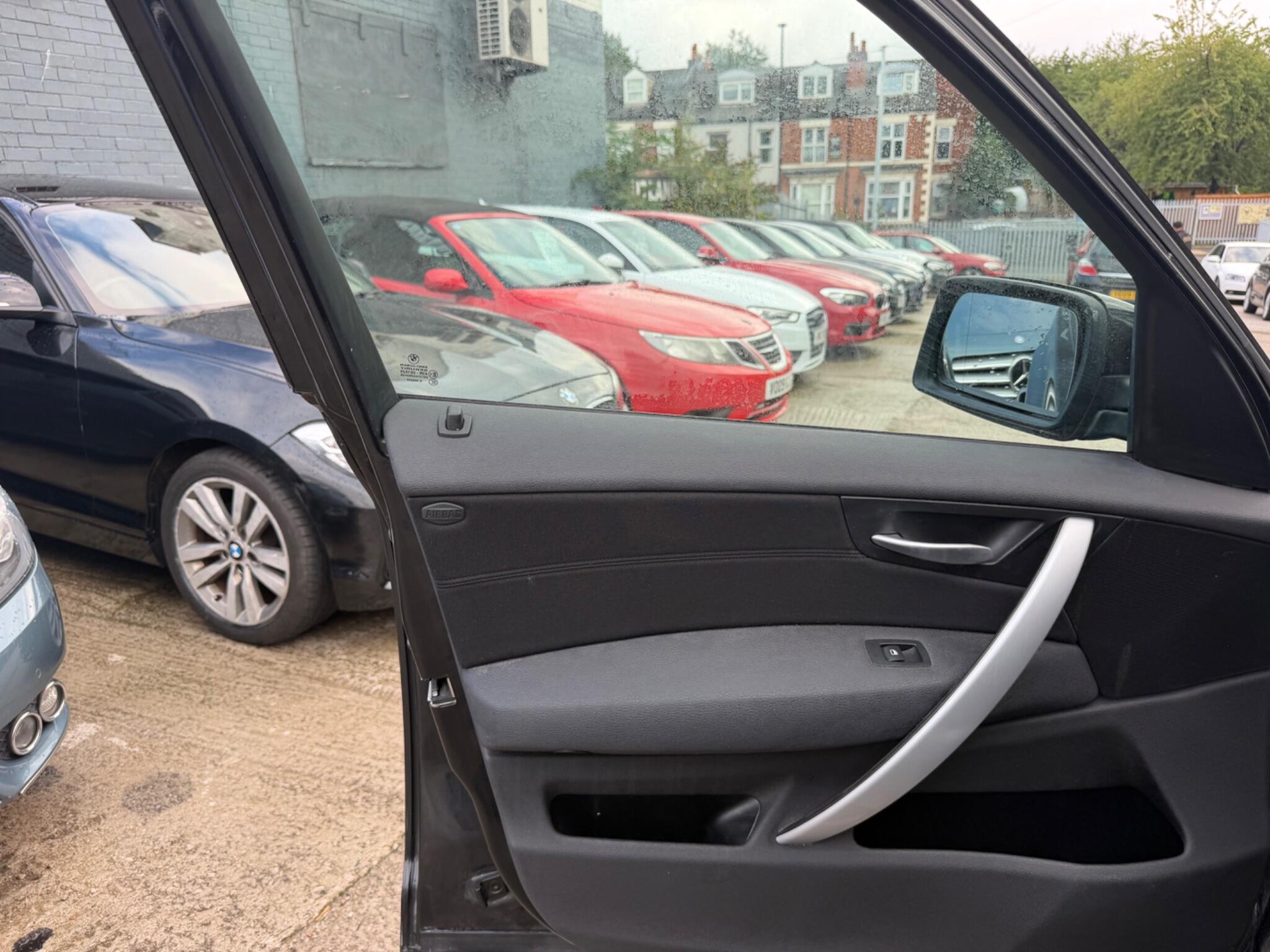 BMW X3 view 14
