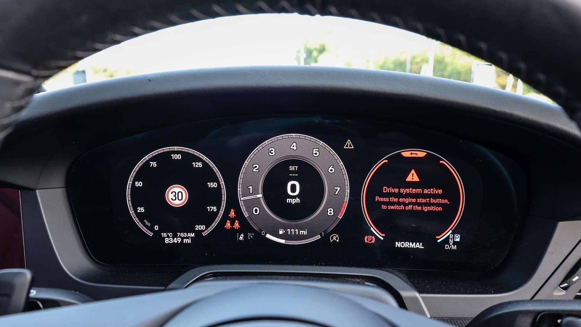 Porsche 911 view 22