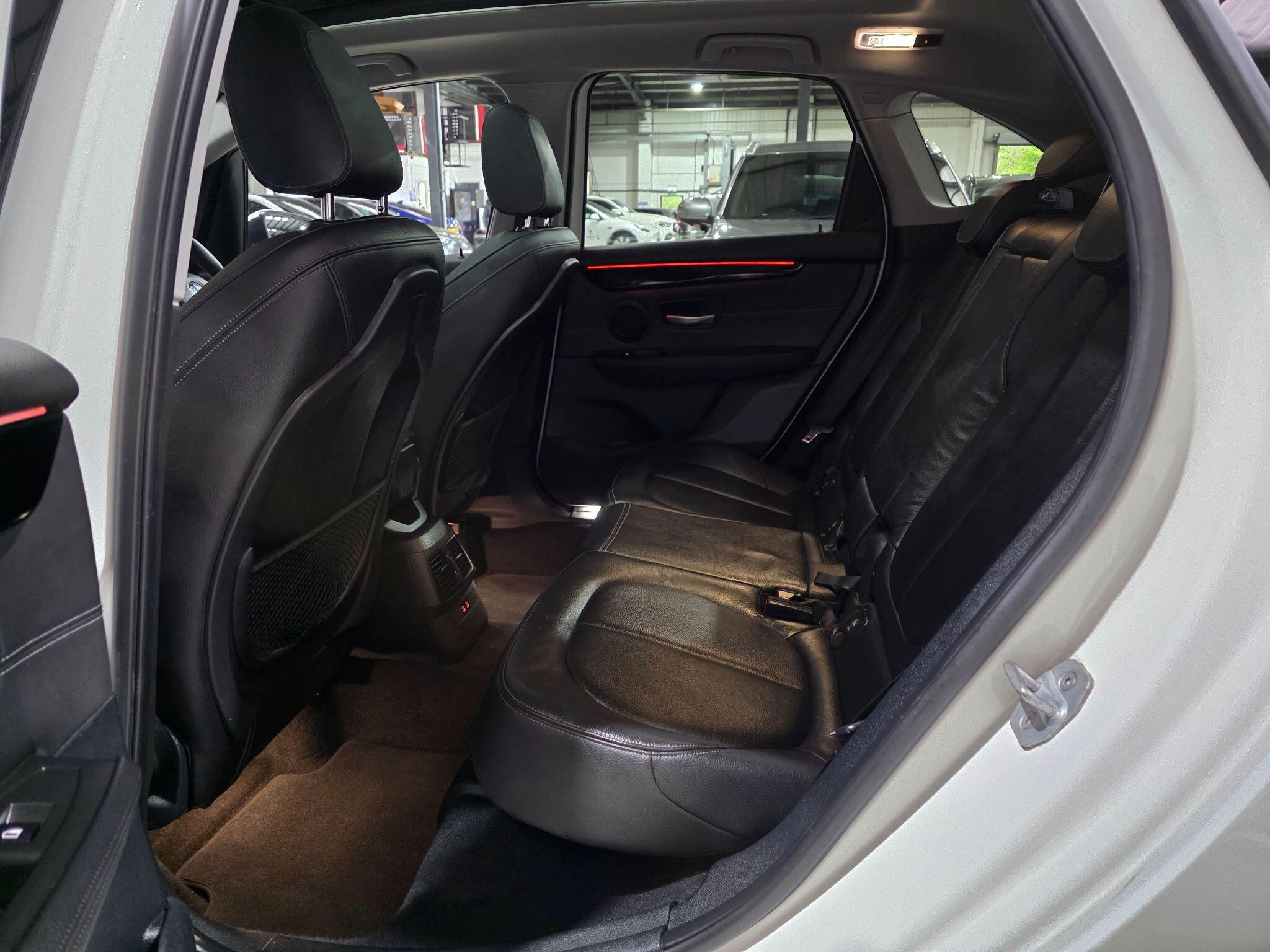 BMW 2 Series Active Tourer view 27