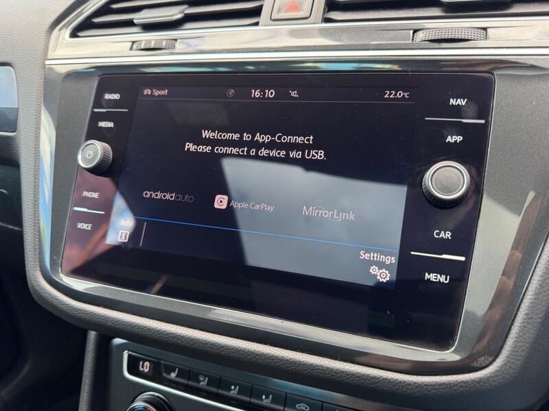 Volkswagen Tiguan view 22