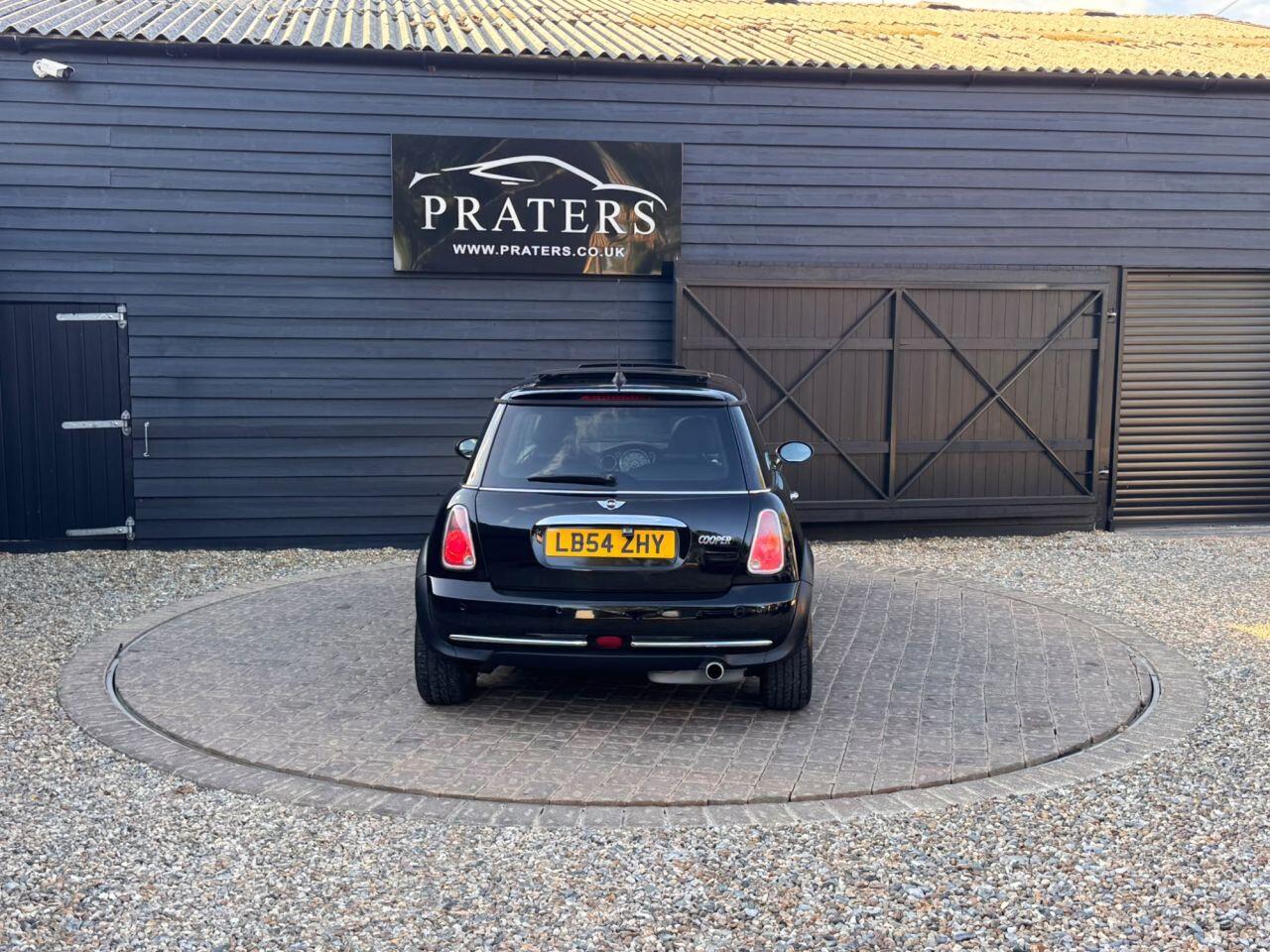 Mini Hatch view 3