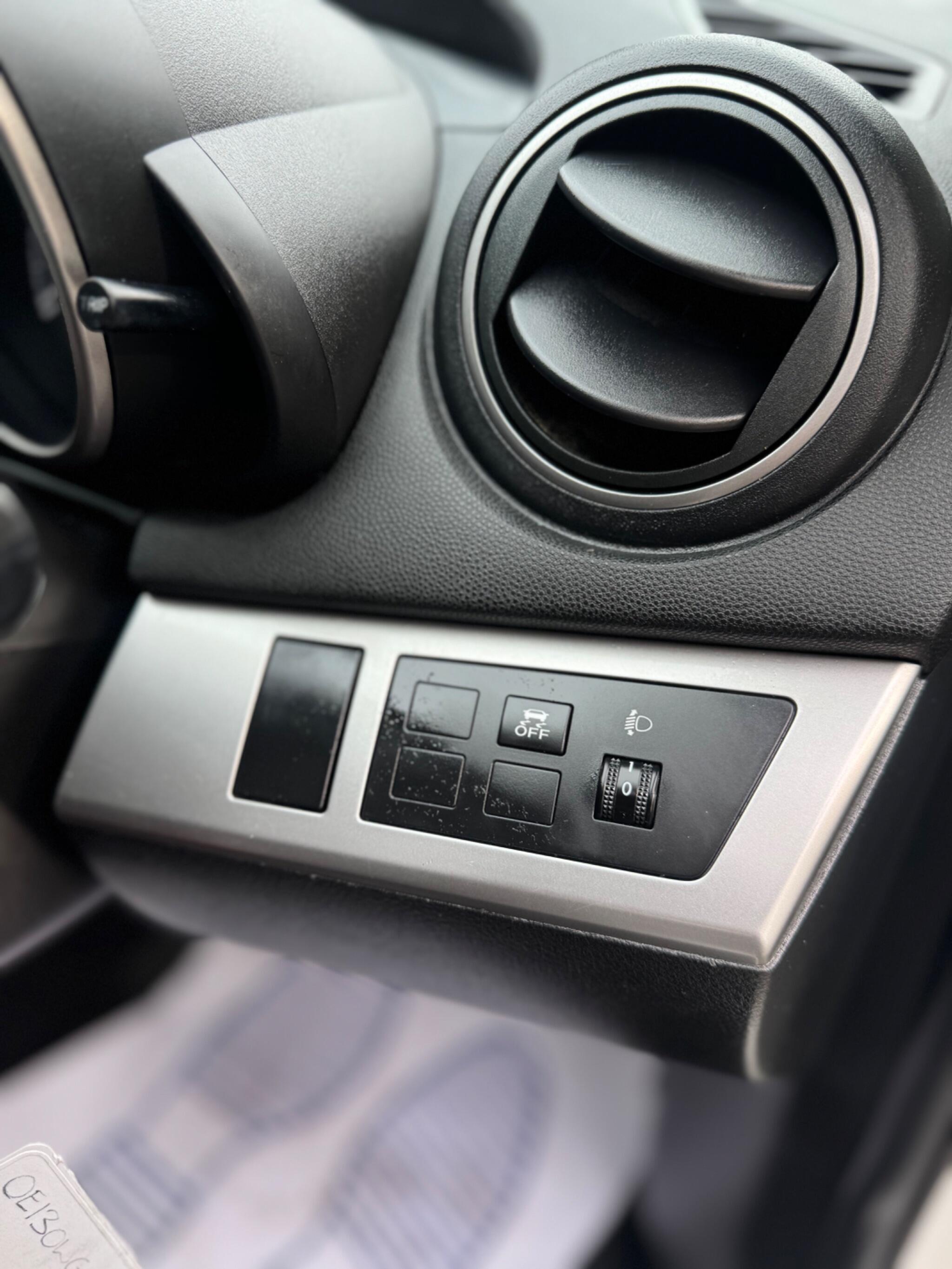 2013 Mazda Mazda3 1.6 Venture Euro 5 5dr image 47