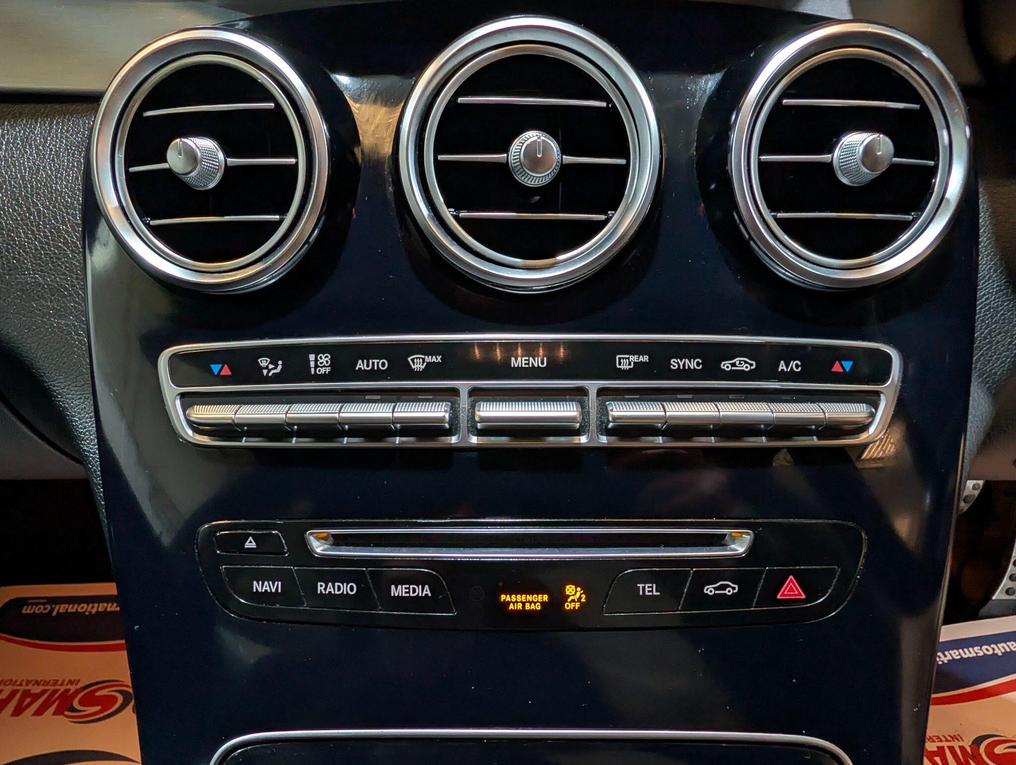 Mercedes-Benz C Class view 67