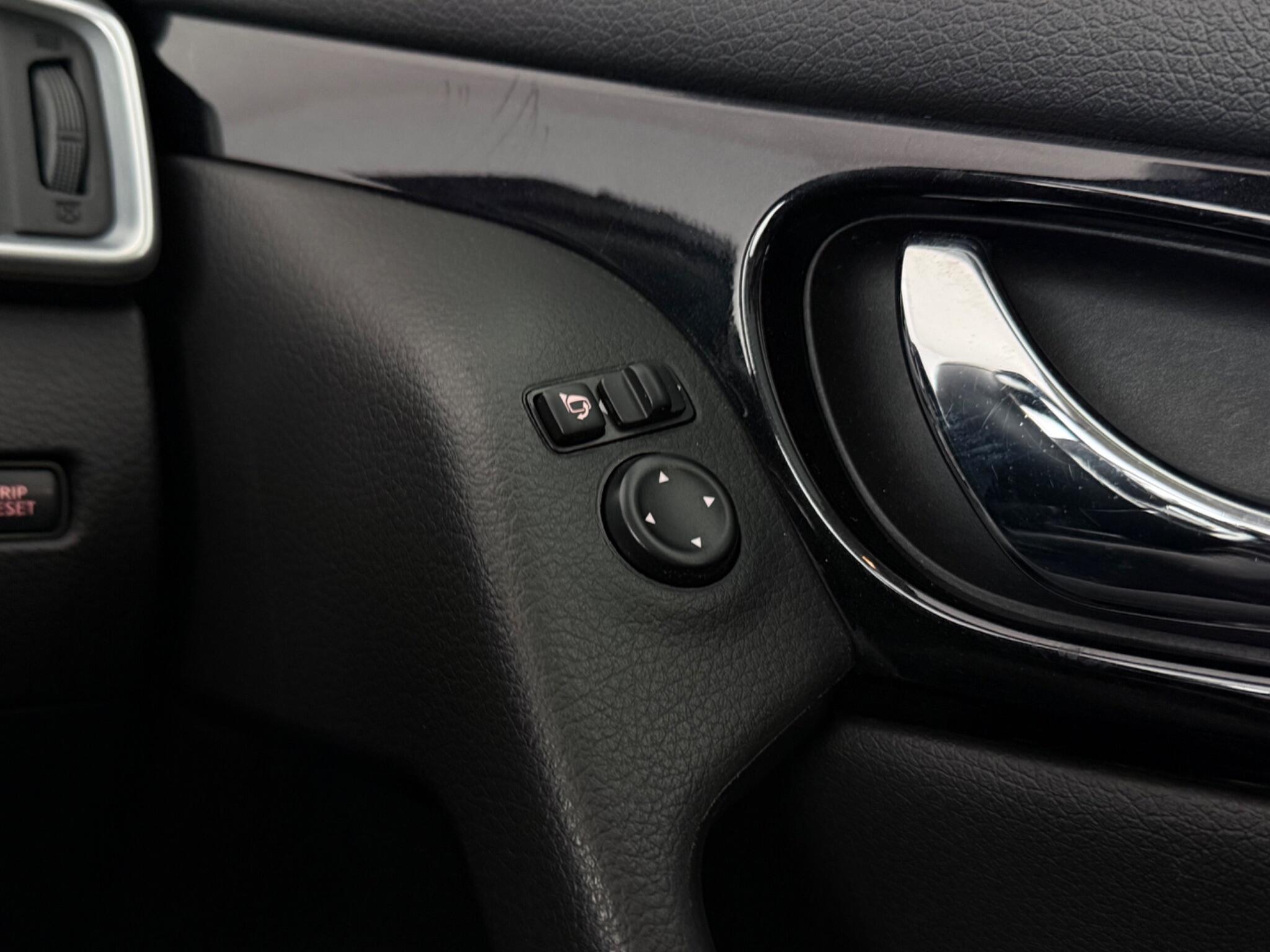 Nissan Qashqai view 17
