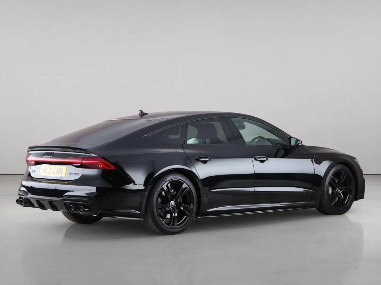 Audi A7 view 12