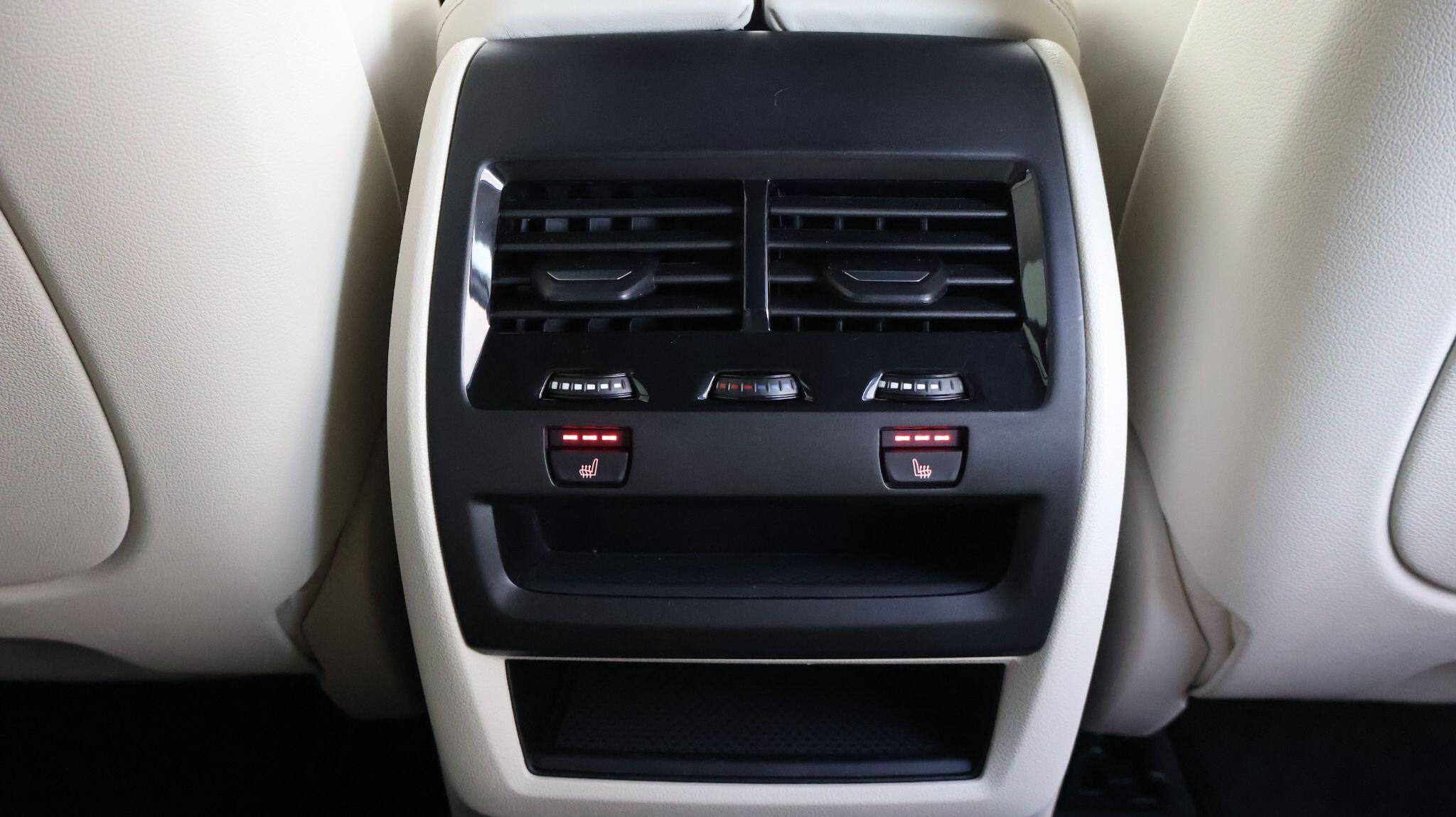 BMW X5 view 49