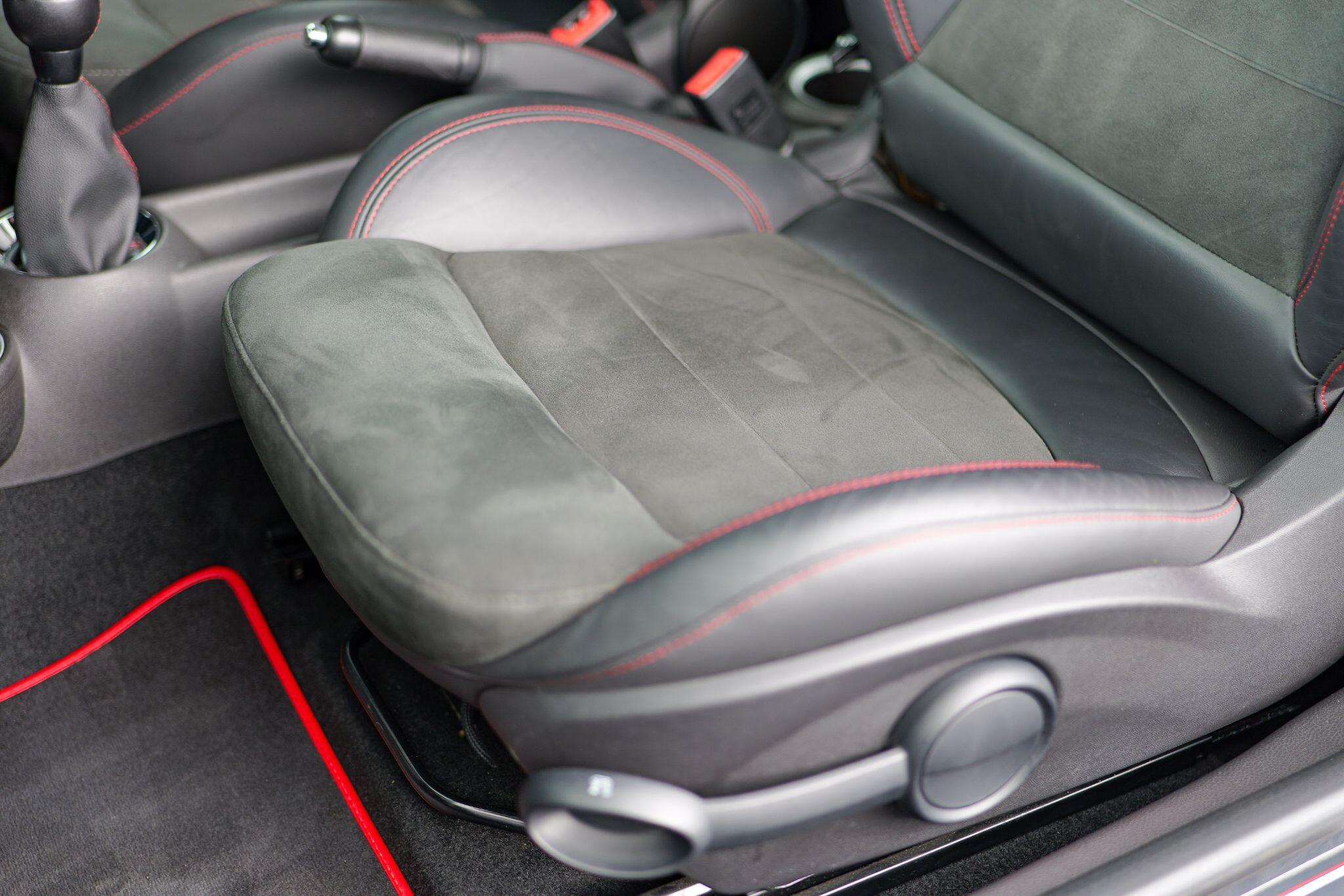 Mini Cooper view 21