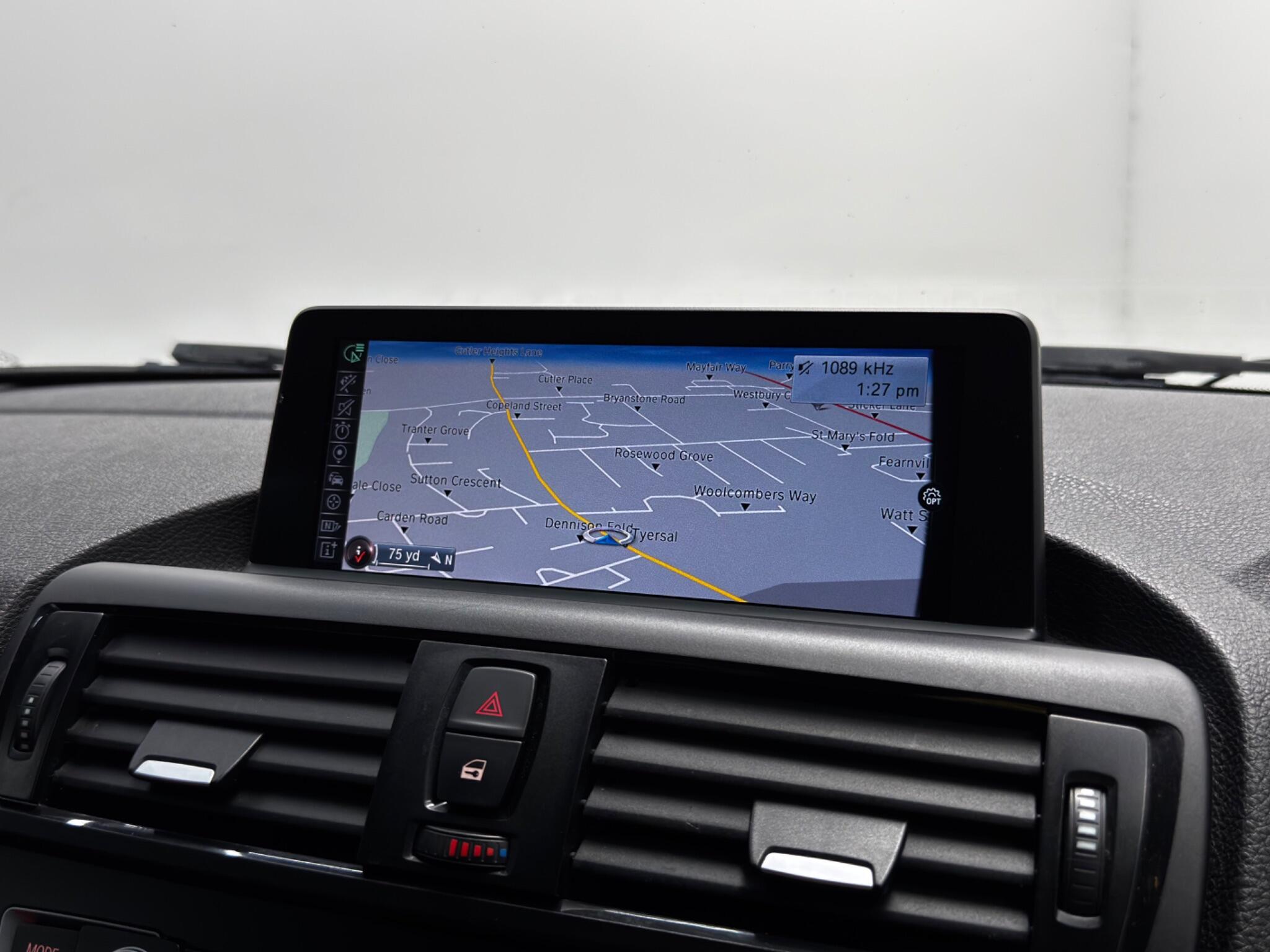 BMW 2 Series view 10