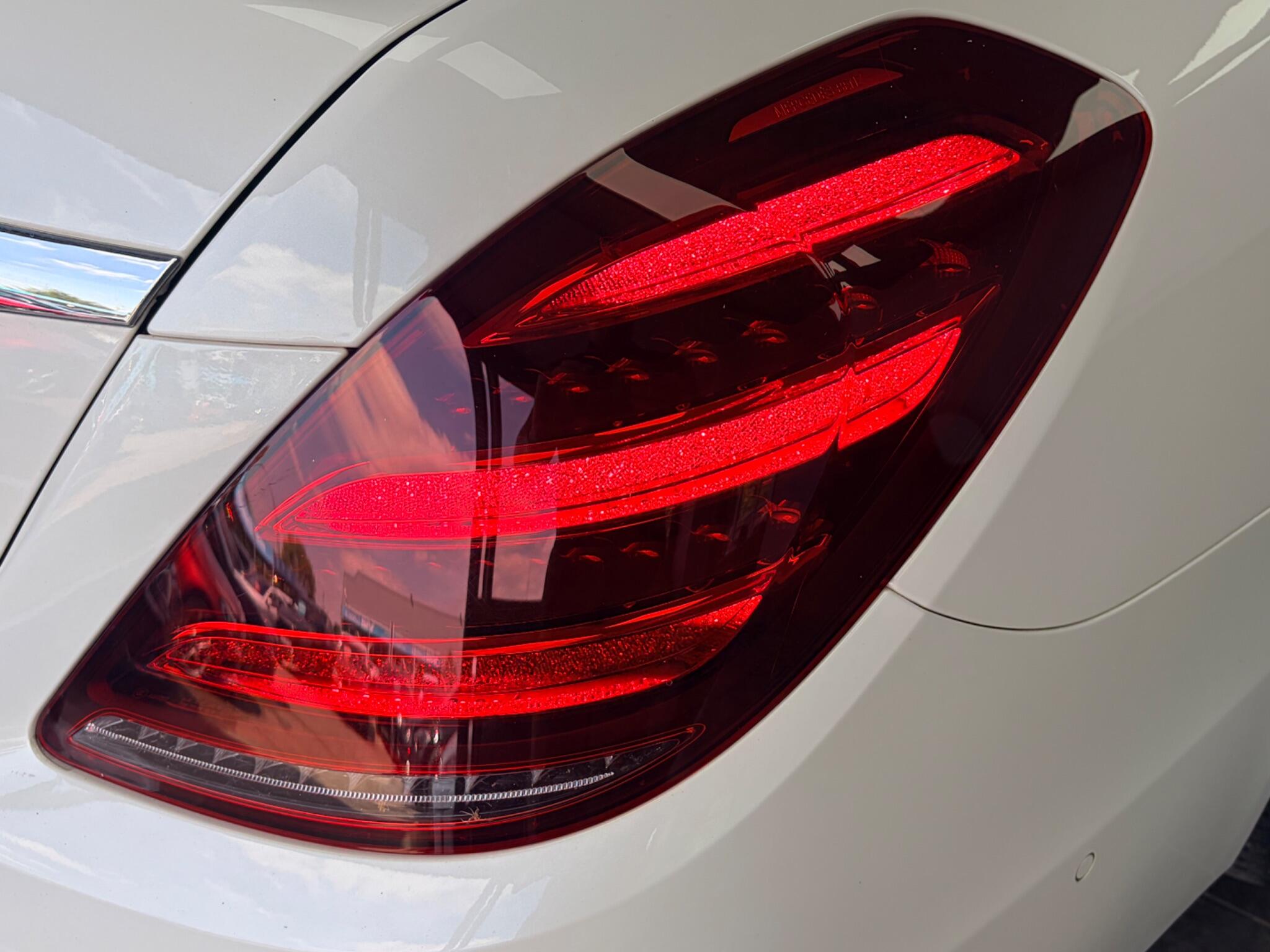 Mercedes-Benz S-Class view 30