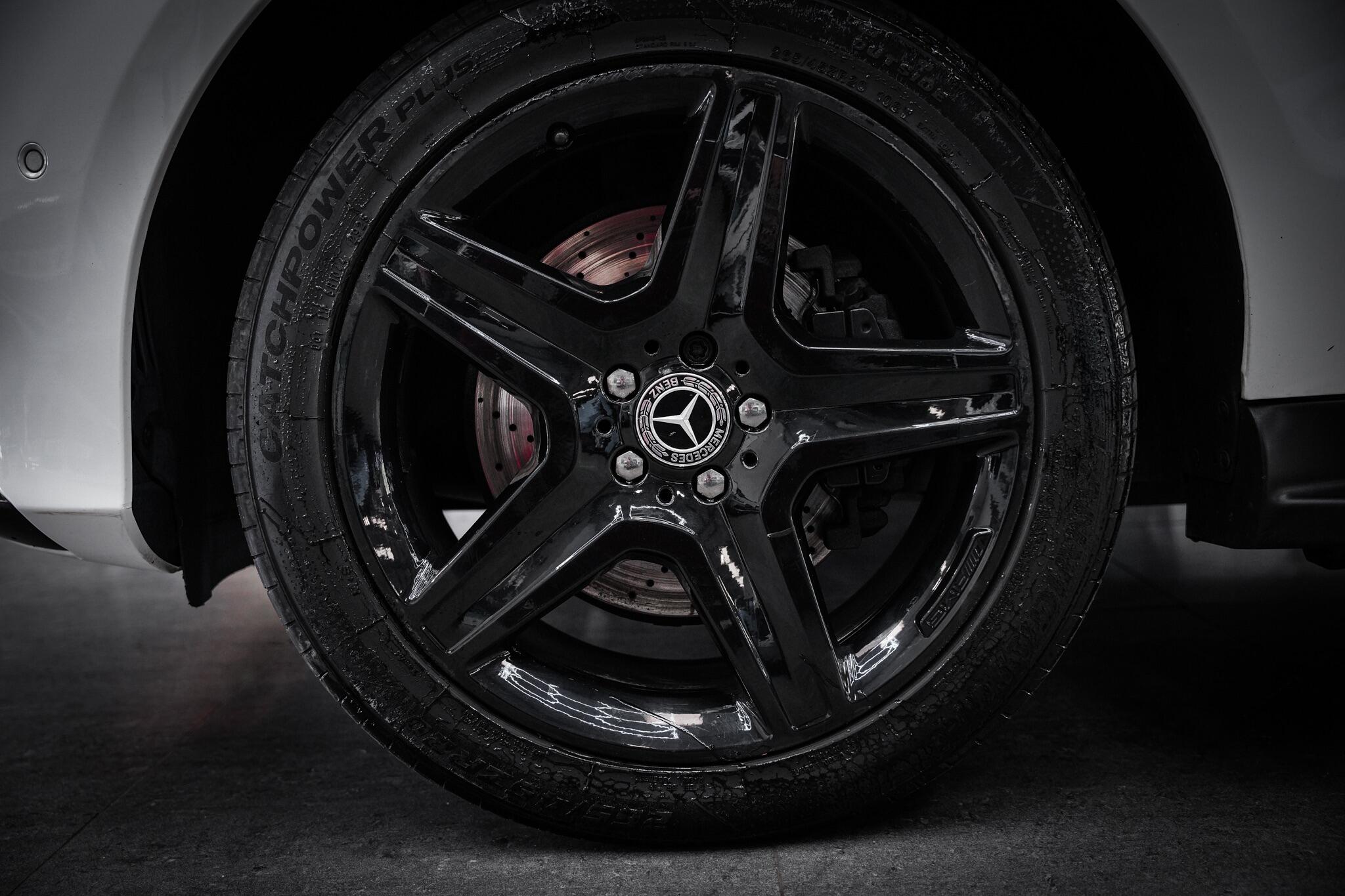Mercedes-Benz GLE view 30
