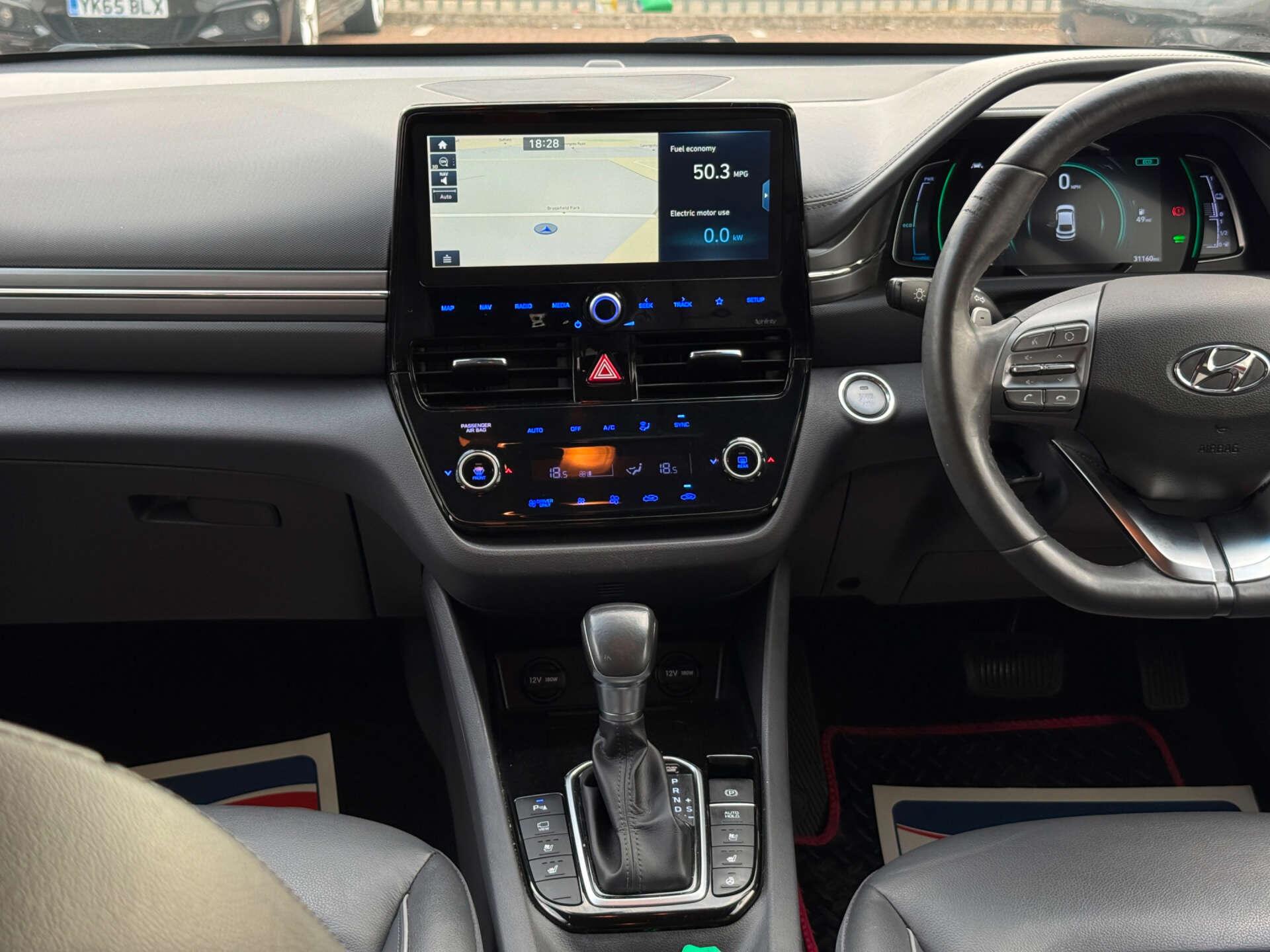 Hyundai Ioniq view 36