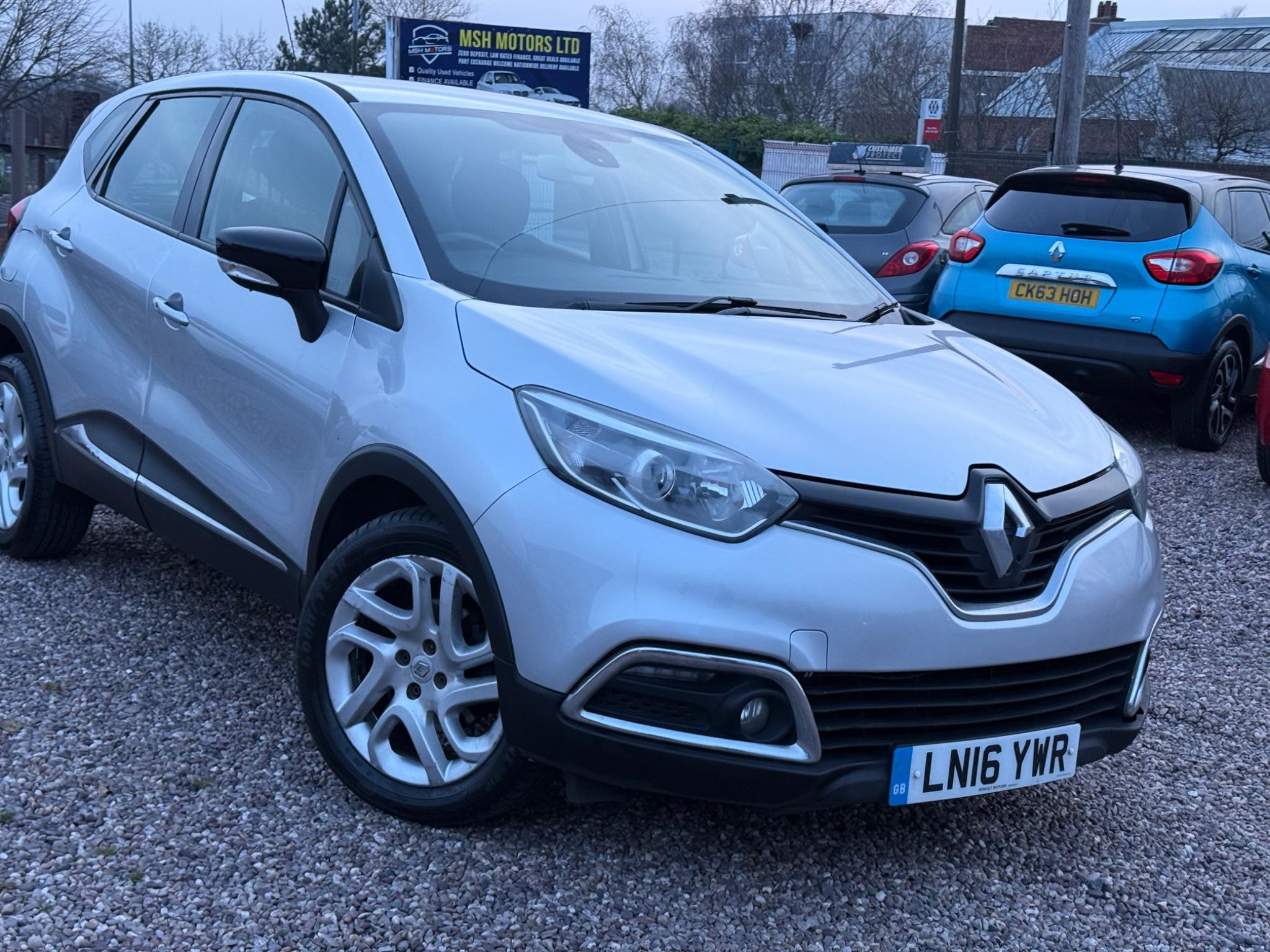 Renault Captur view 2