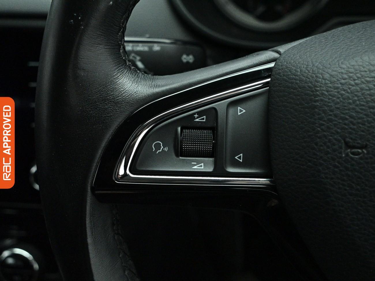 Skoda Octavia view 22