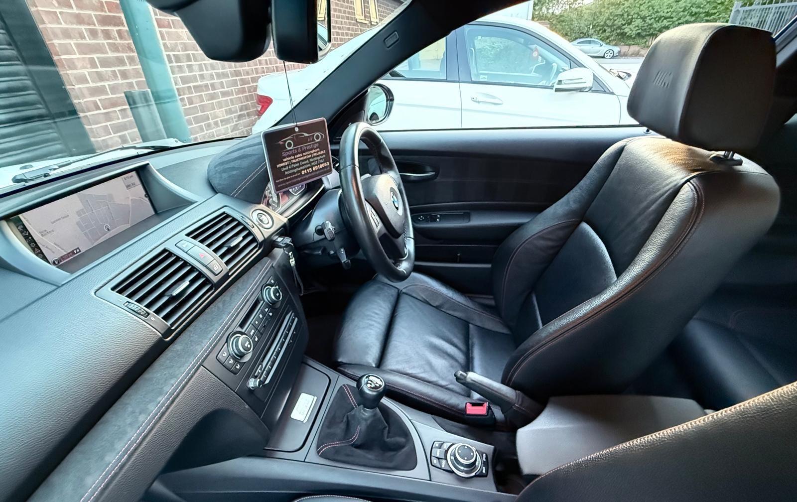 BMW 1 Series view 33