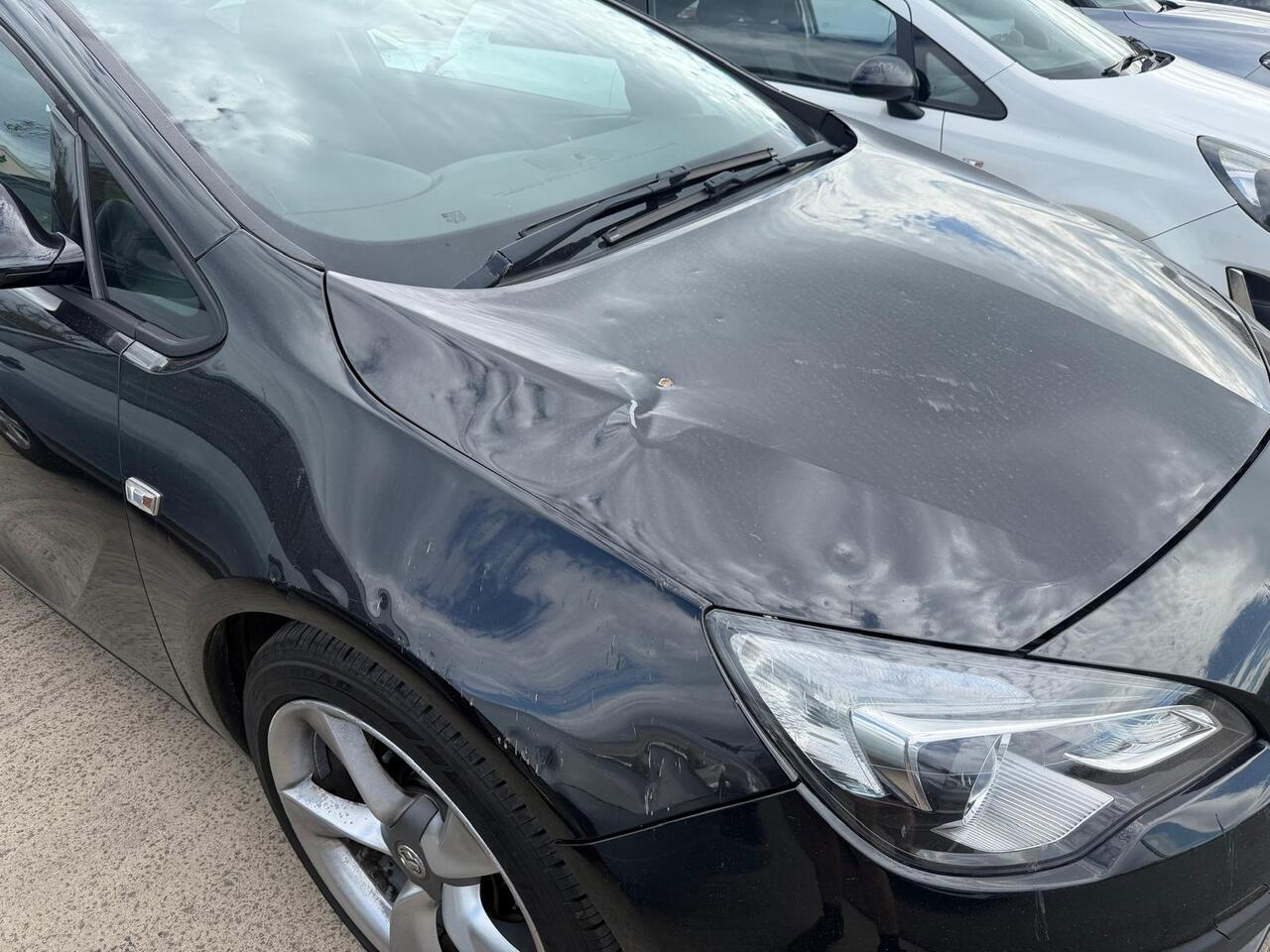 Vauxhall Astra GTC view 53