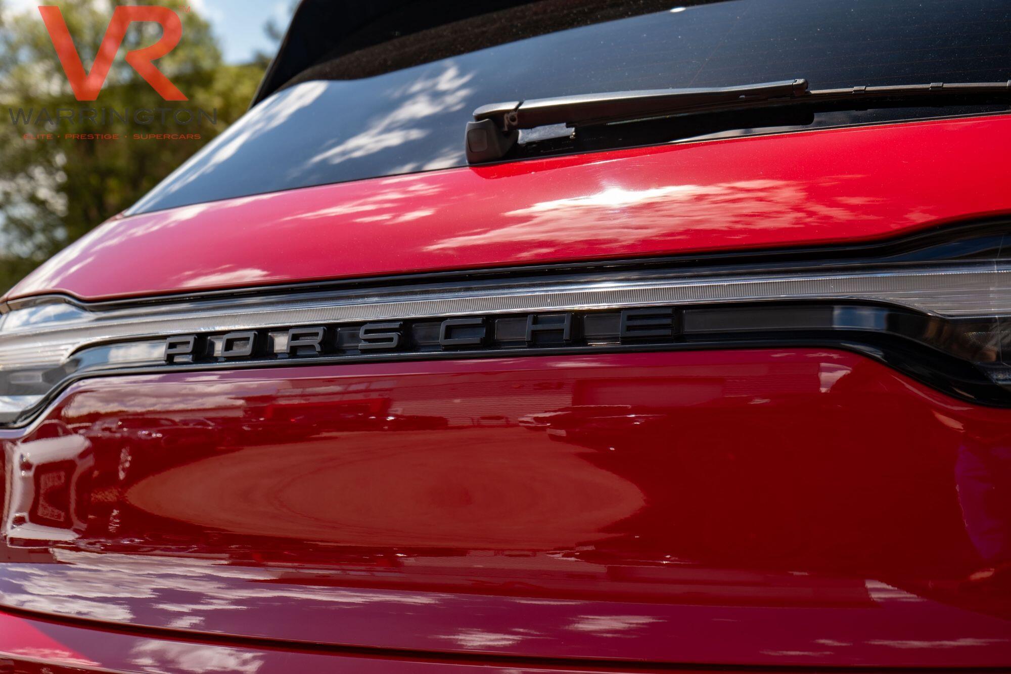 Porsche Macan view 50