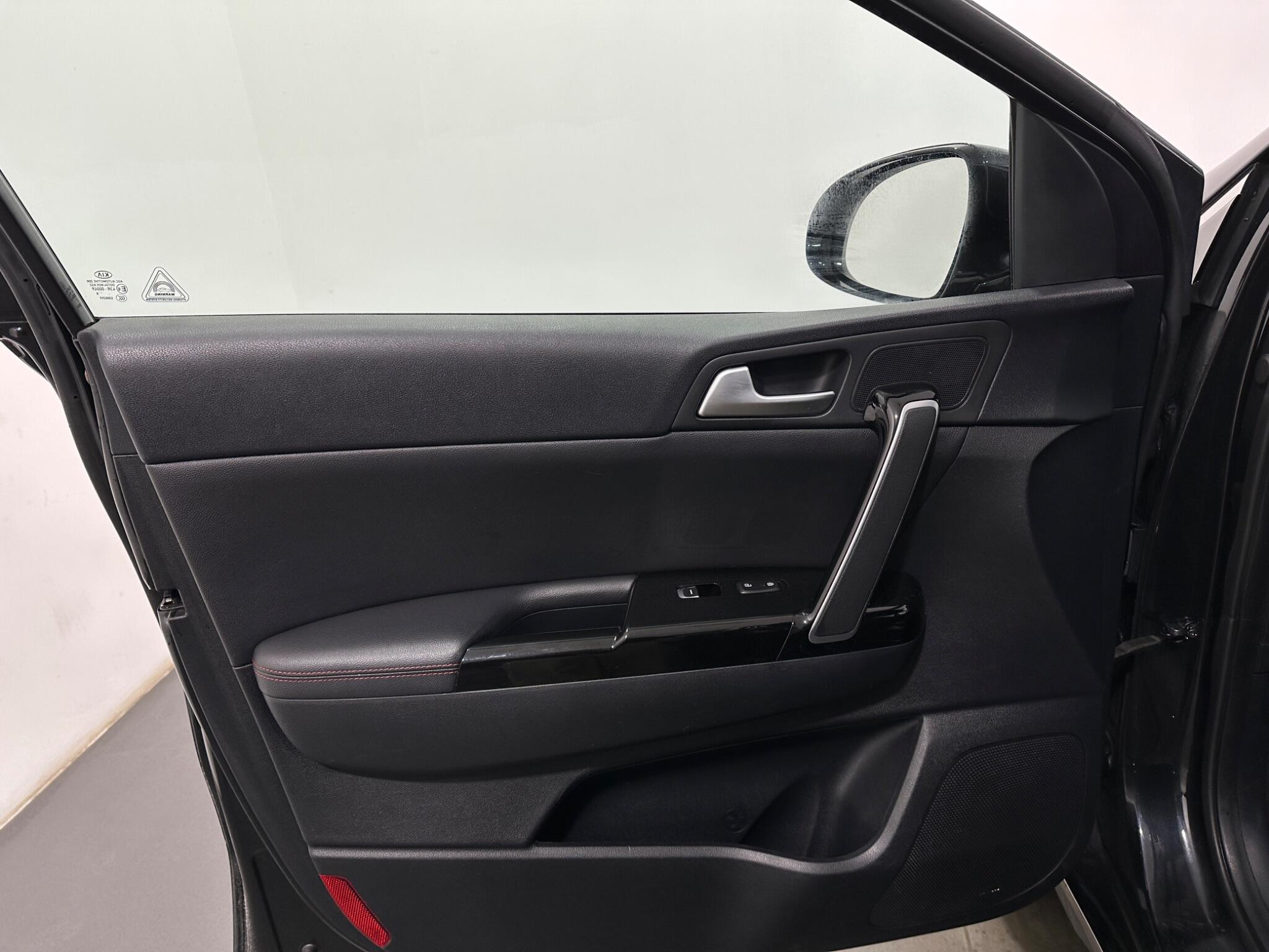 Kia Sportage view 38