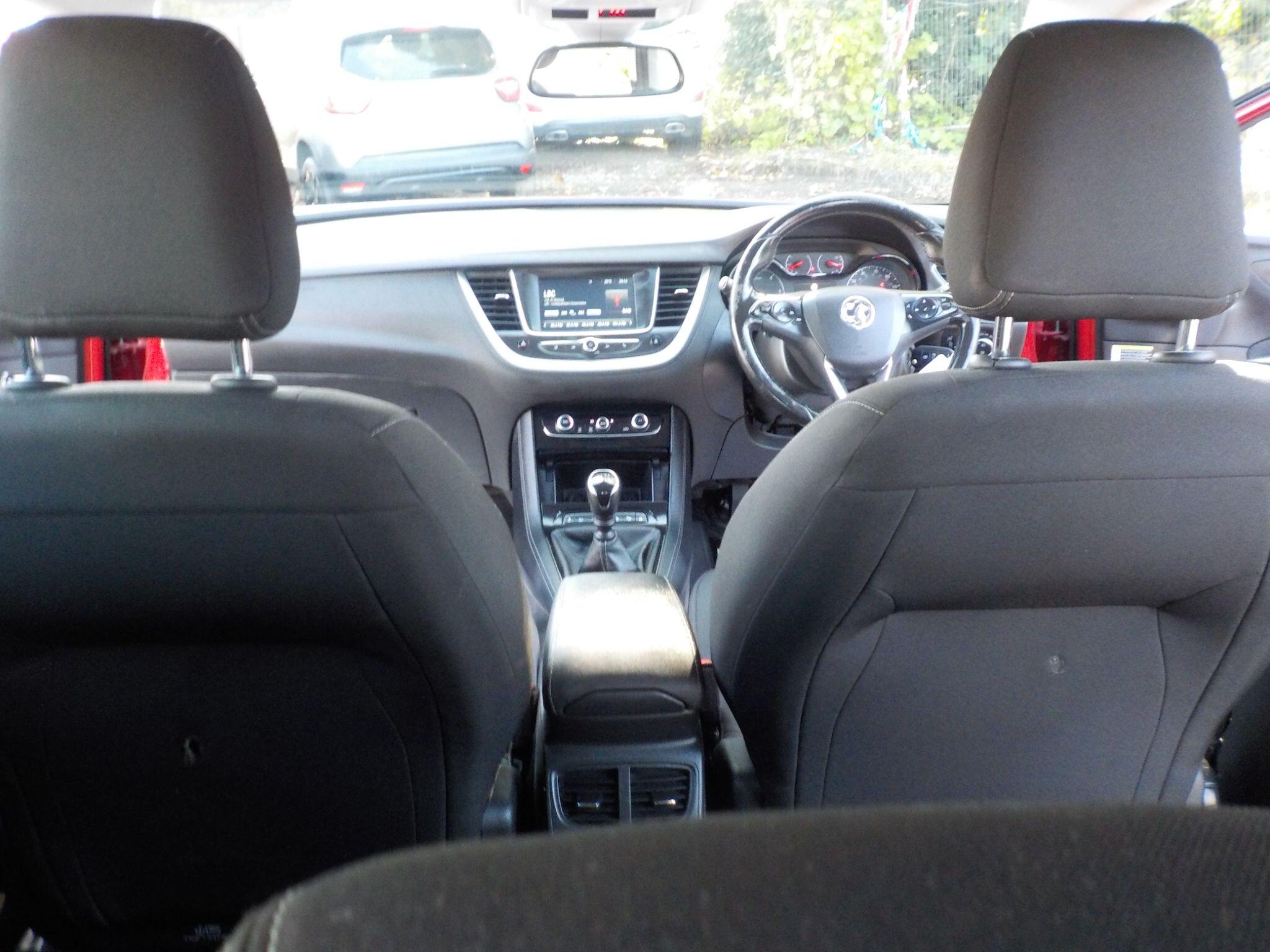 Vauxhall Grandland X 1.5 Turbo D BlueInjection SE Euro 6 (s/s) 5dr