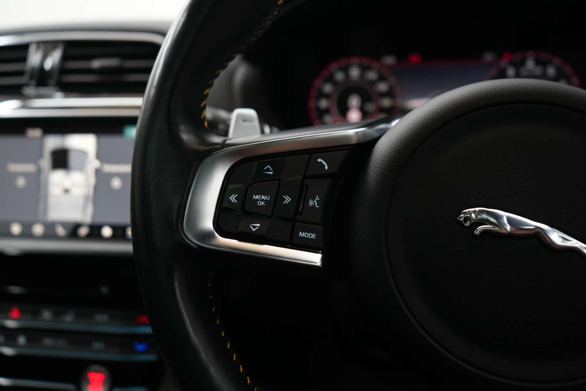 Jaguar F-Pace view 39