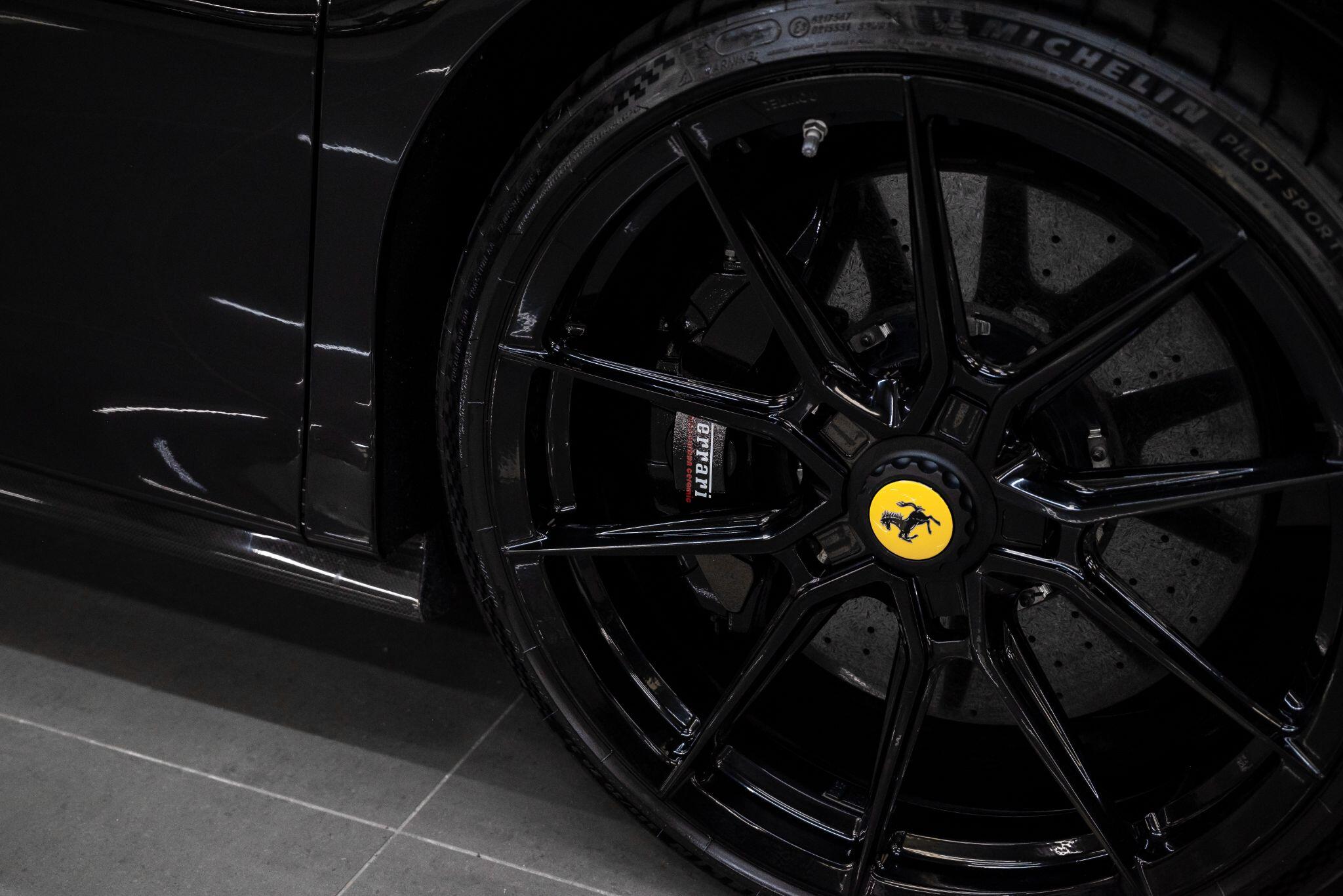Ferrari SF90 Stradale view 36