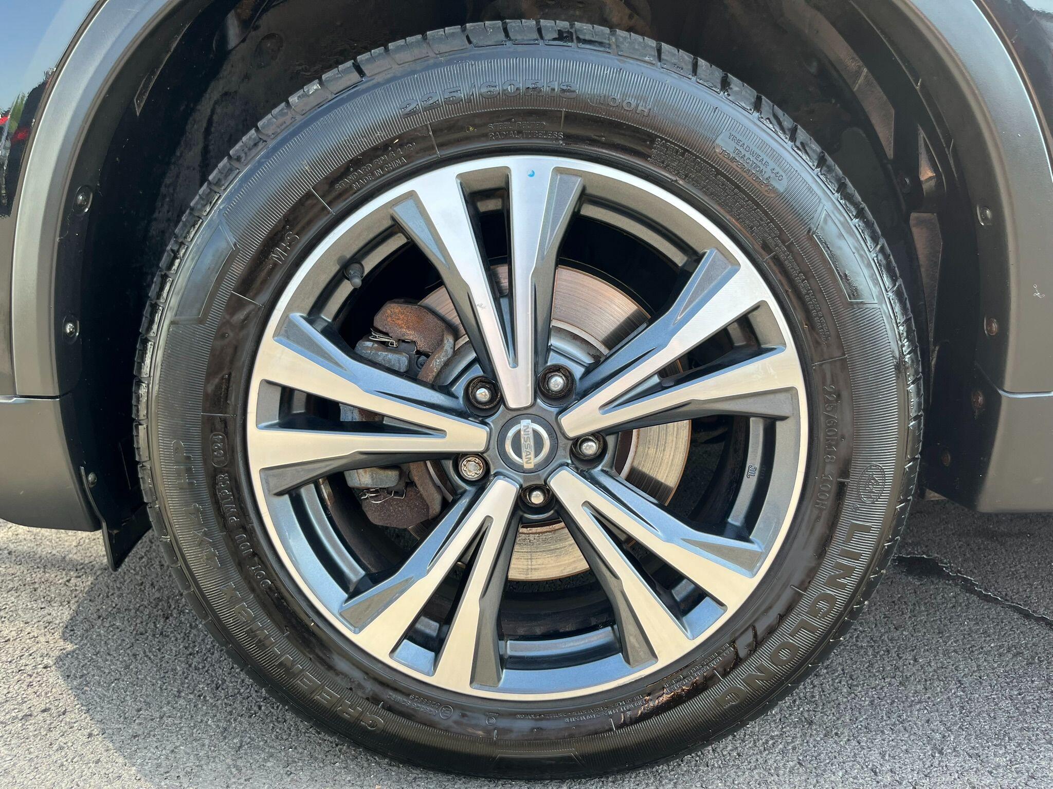 Nissan X-Trail view 50