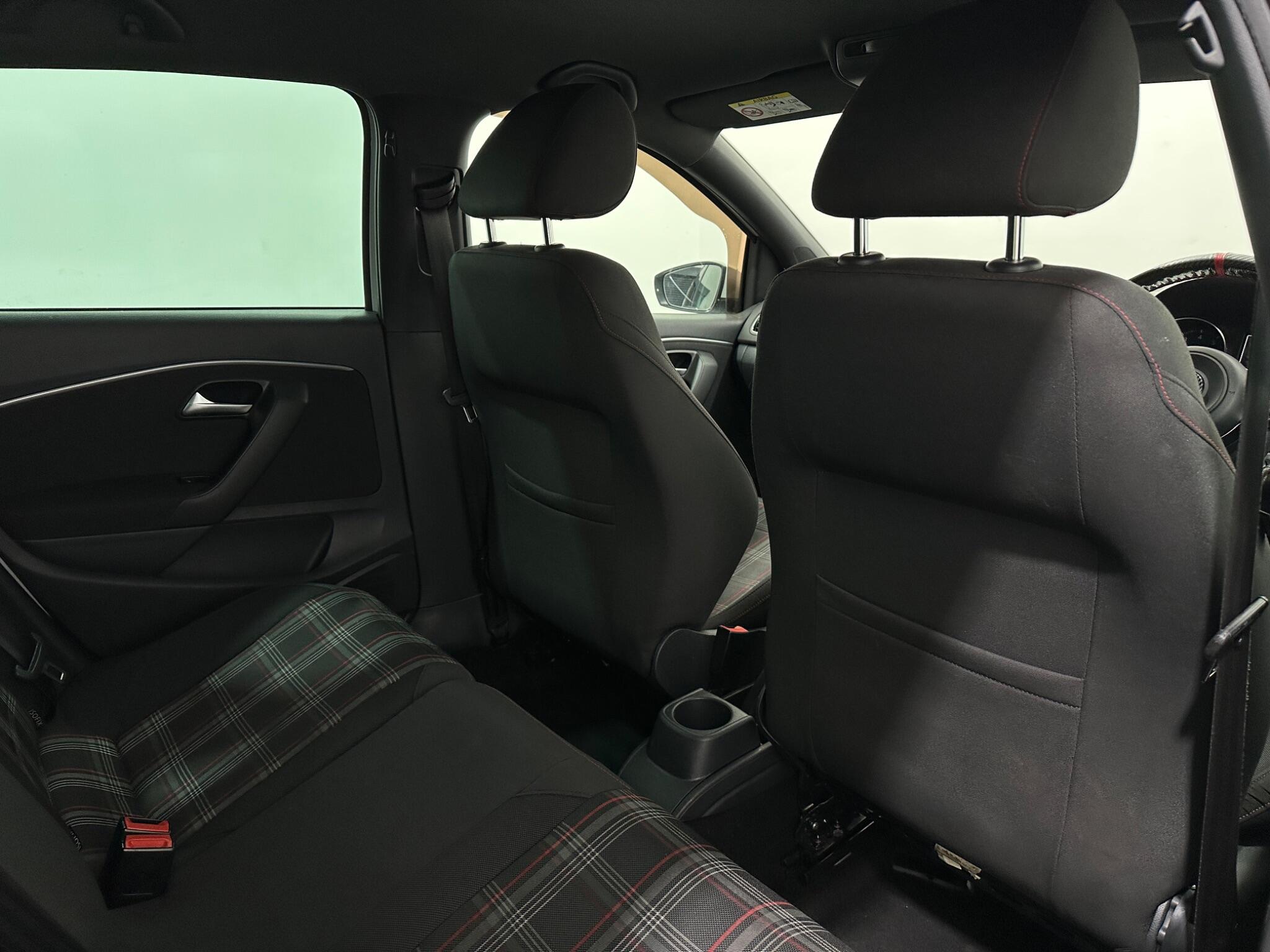 Volkswagen Polo view 38