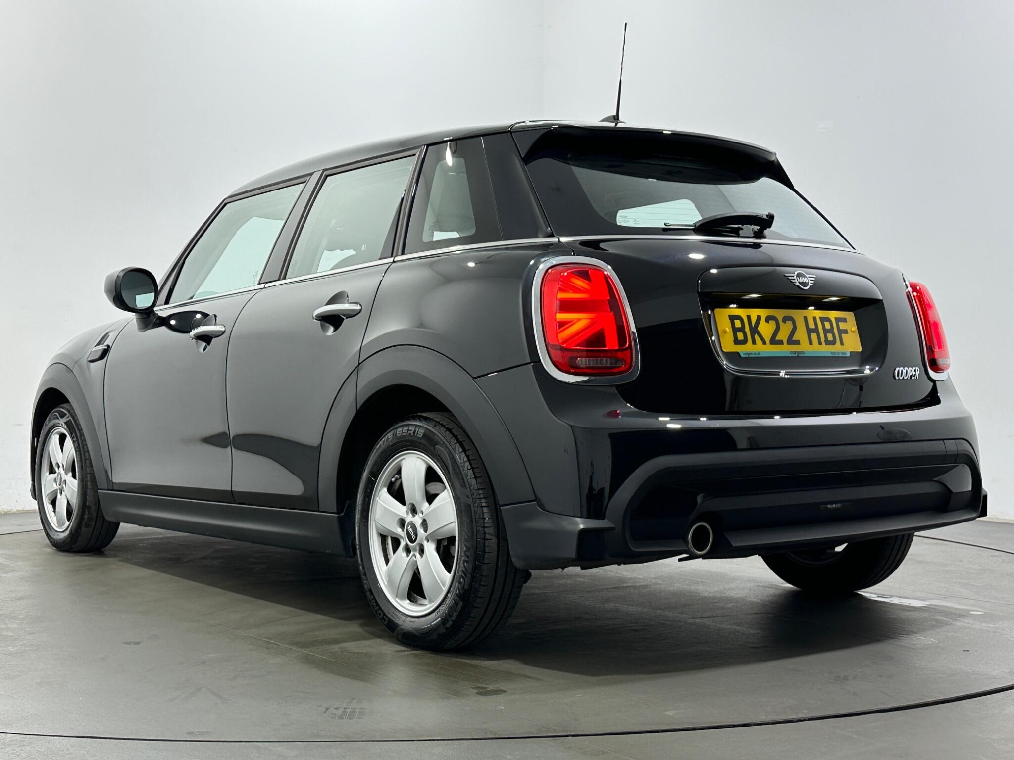 Mini Cooper view 46