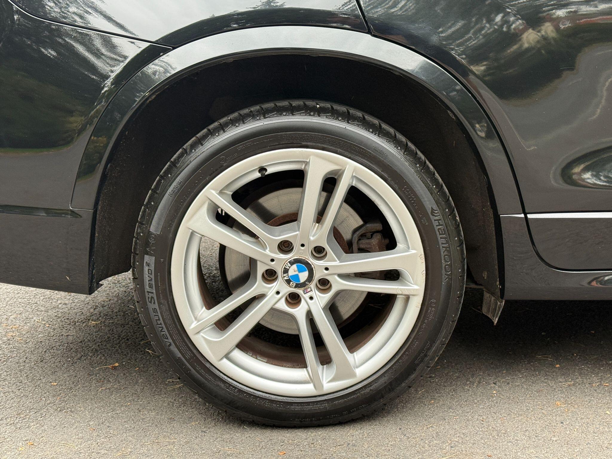 BMW X3 view 25