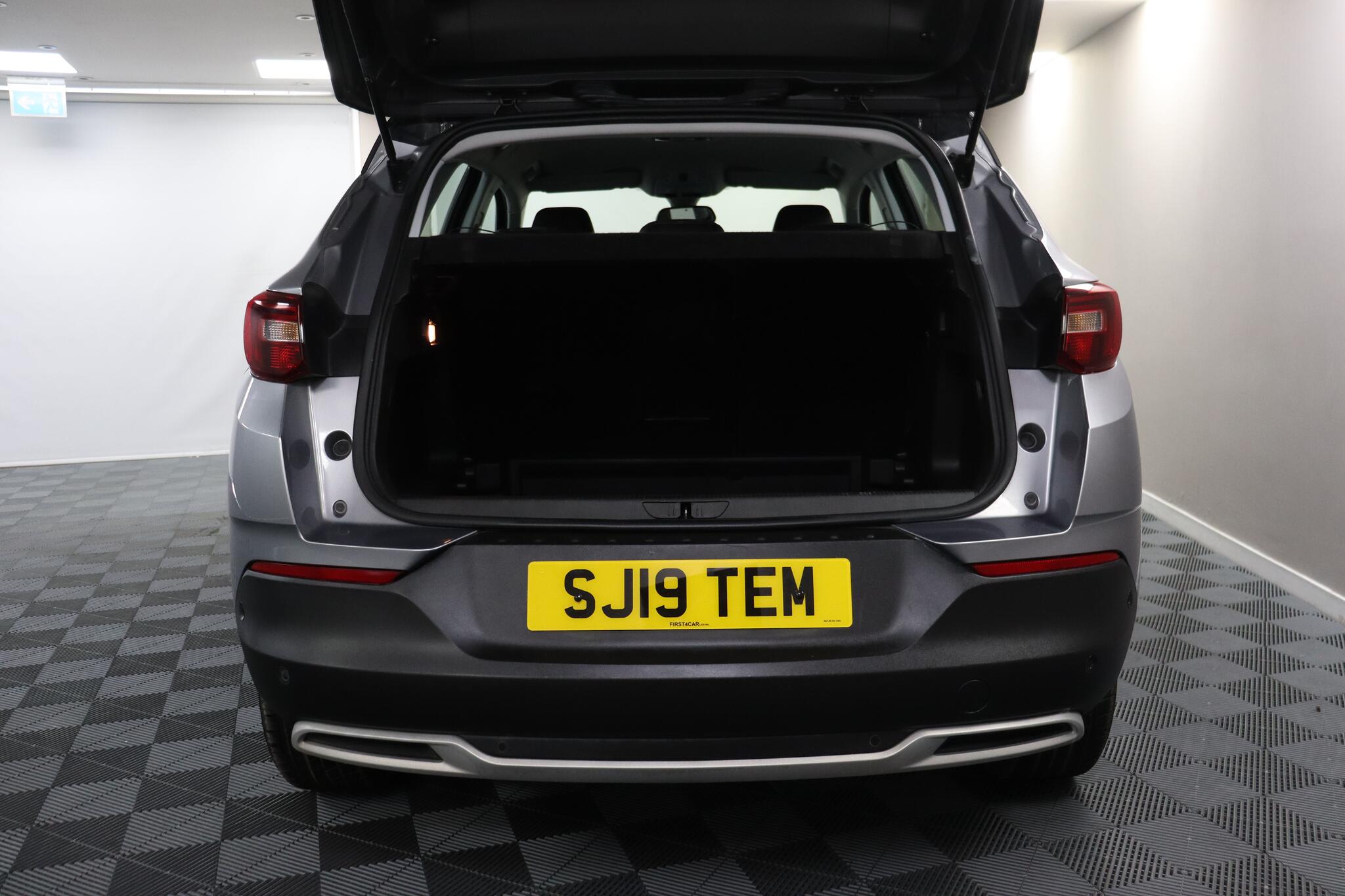 Vauxhall Grandland X view 20