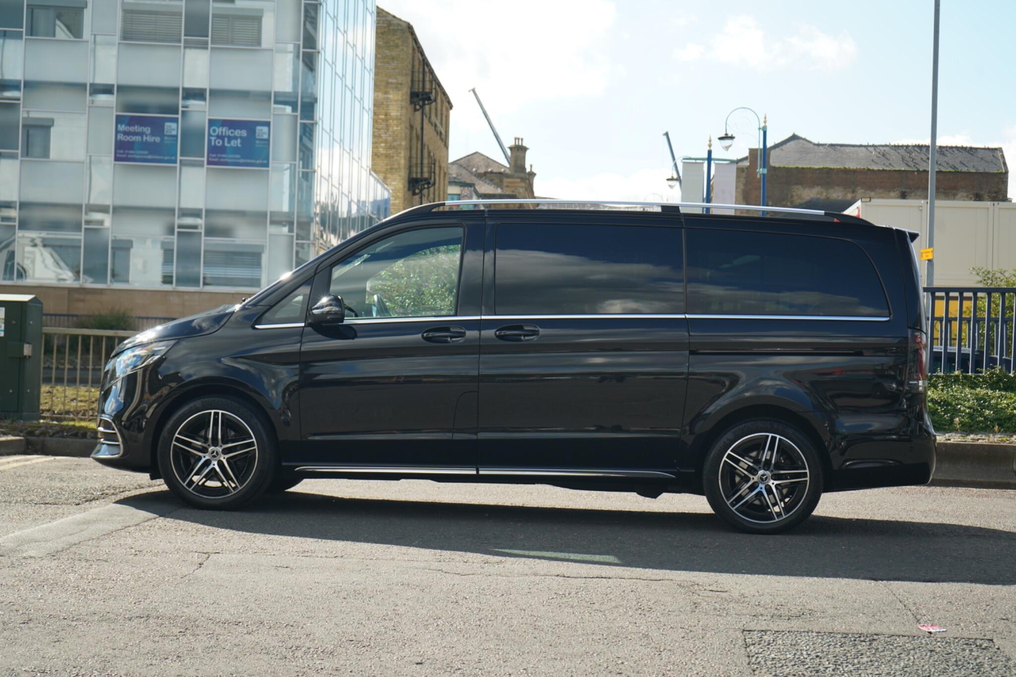 Mercedes-Benz V Class view 8