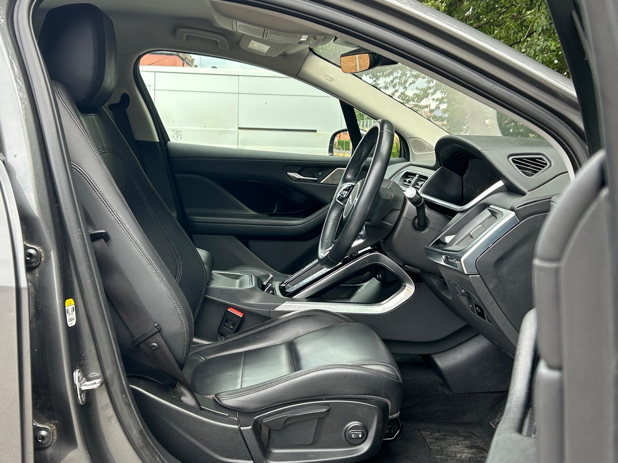 Jaguar I-Pace view 26