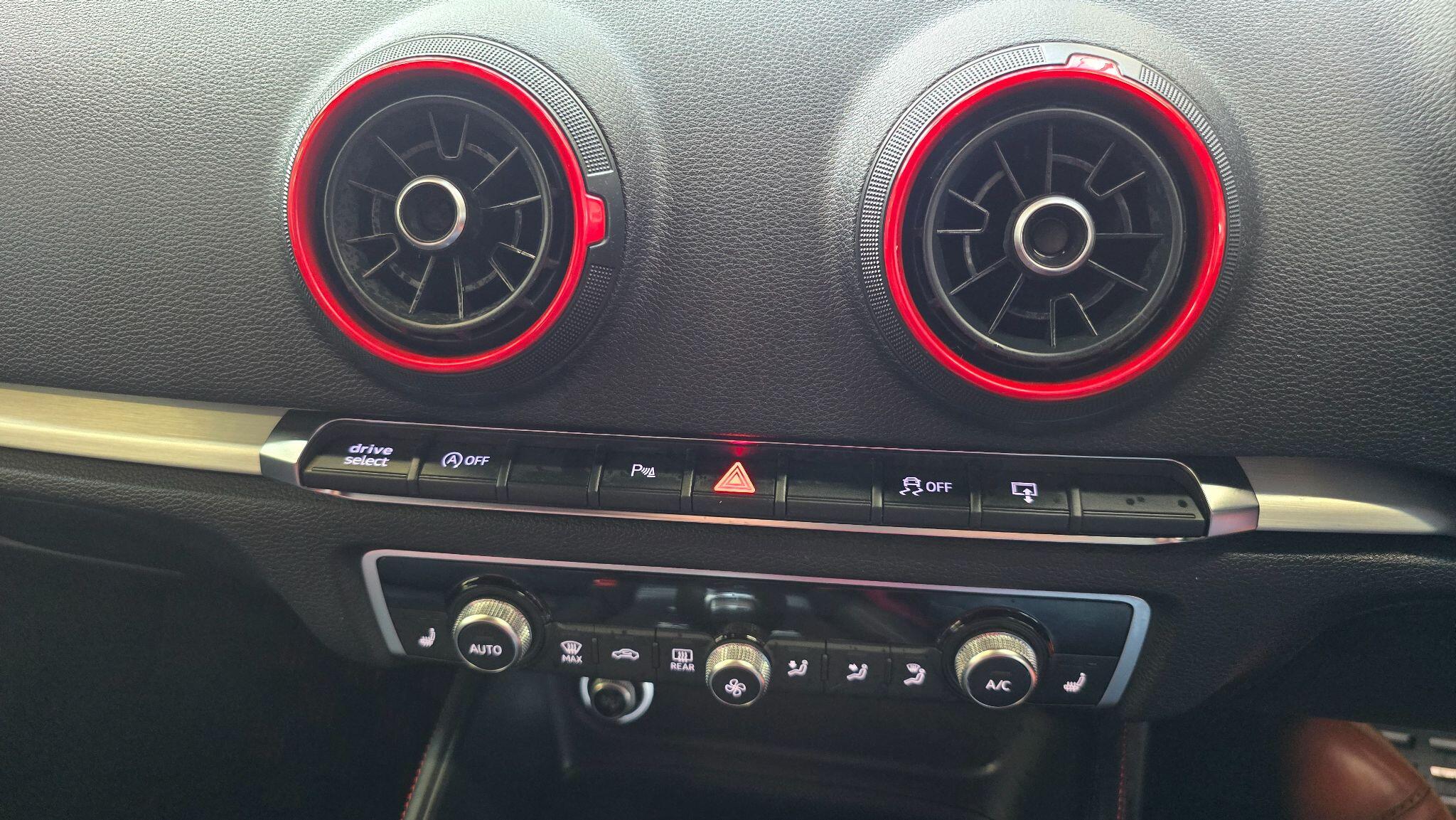 Audi S3 view 16