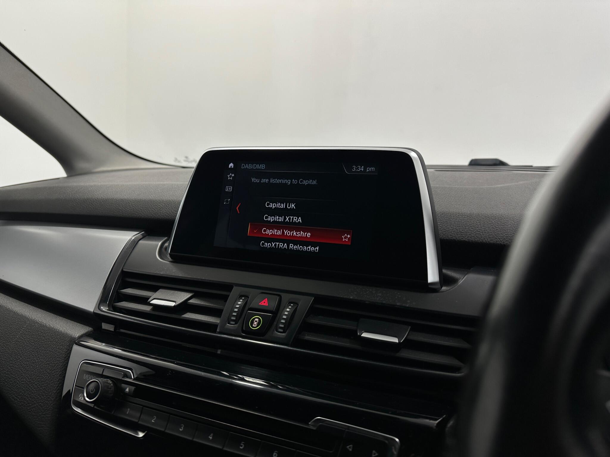 BMW 2 Series view 25