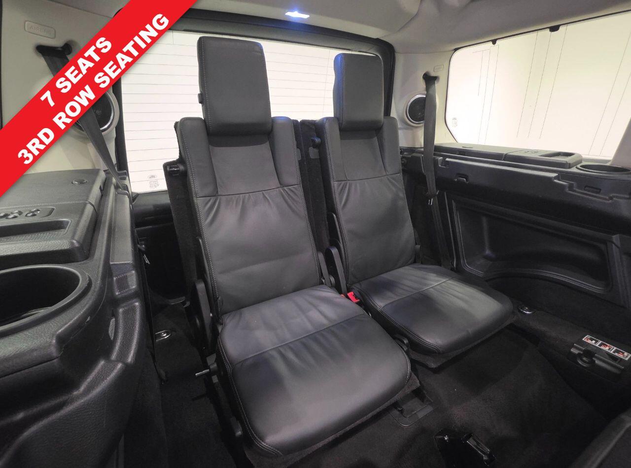 Land Rover Discovery view 18