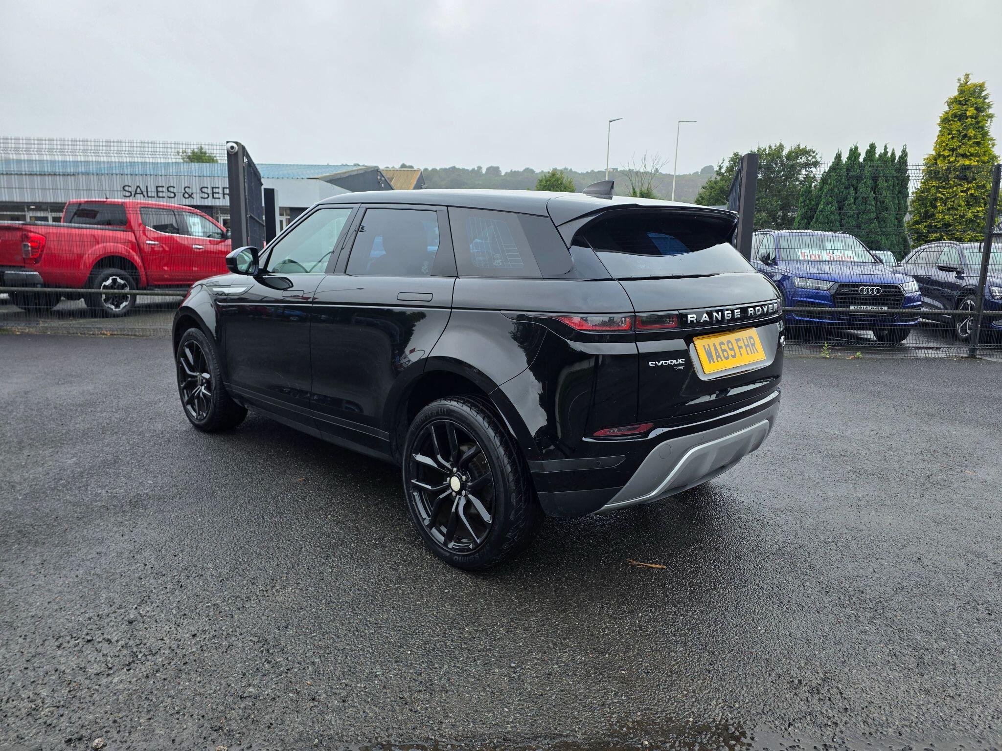 Land Rover Range Rover Evoque view 2