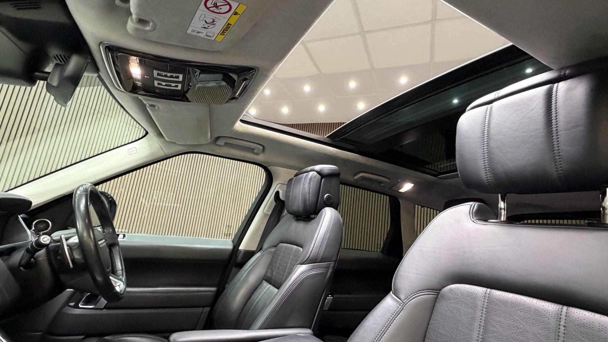 Land Rover Range Rover Sport view 11